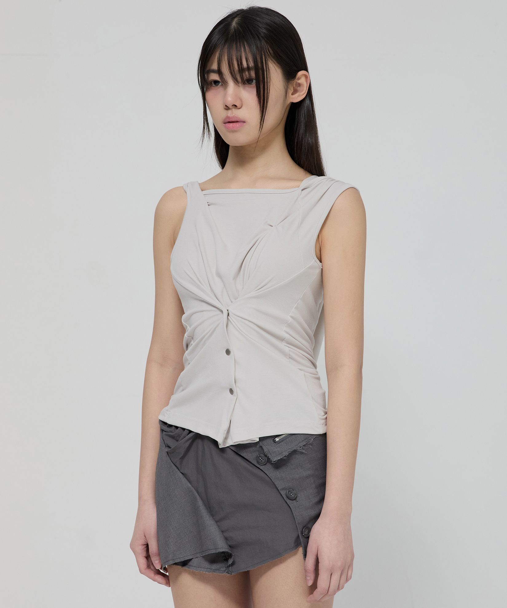 FLAREUP 不對稱排釦連帽上衣 FL-133_Clude