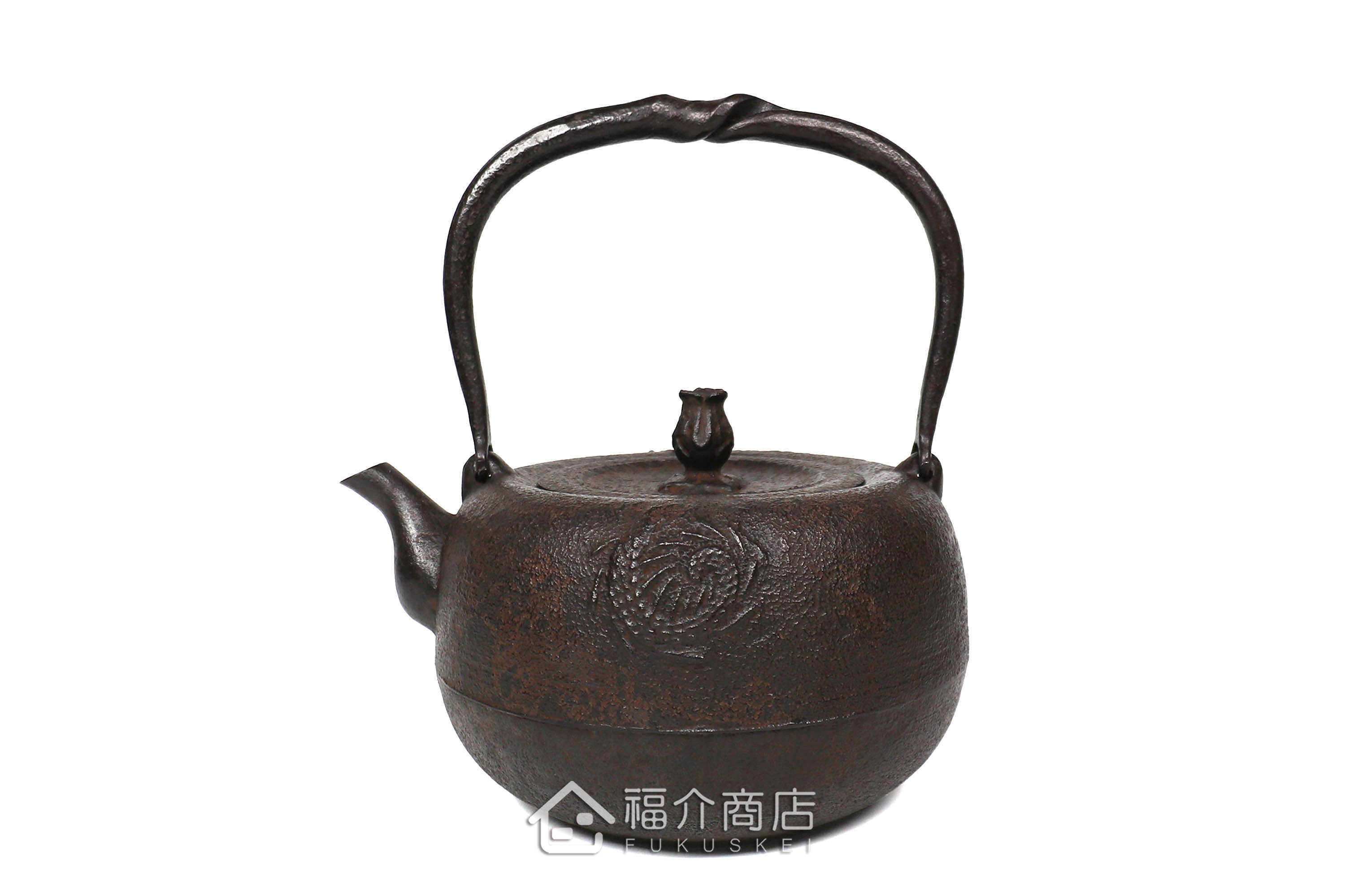 岩戶賢一郎所製作的日本鐵壺,壺身設計龍的圖紋