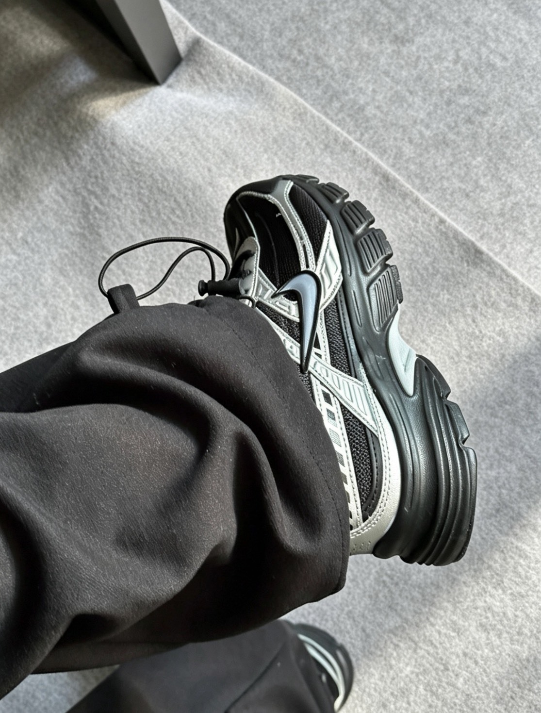 <🫥酷妹都來> Nike Initiator 新復古黑銀