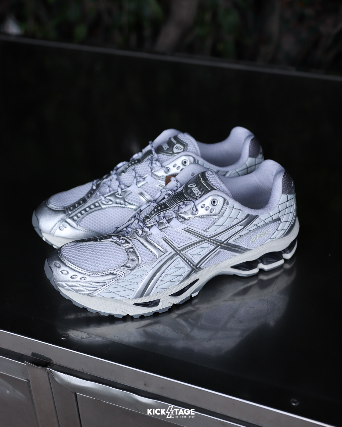 男鞋 ASICS GEL-NIMBUS 10.1 白銀 緩震 支撐 網眼 透氣 運動 休閒鞋【1203A761-102】
