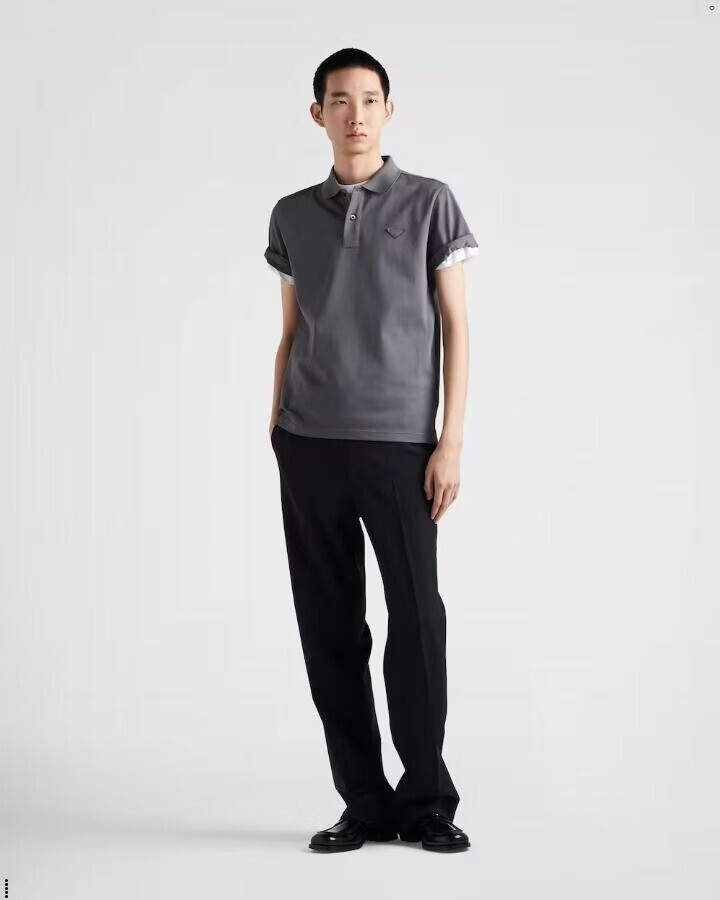 Prada 三角布標 Polo 男款