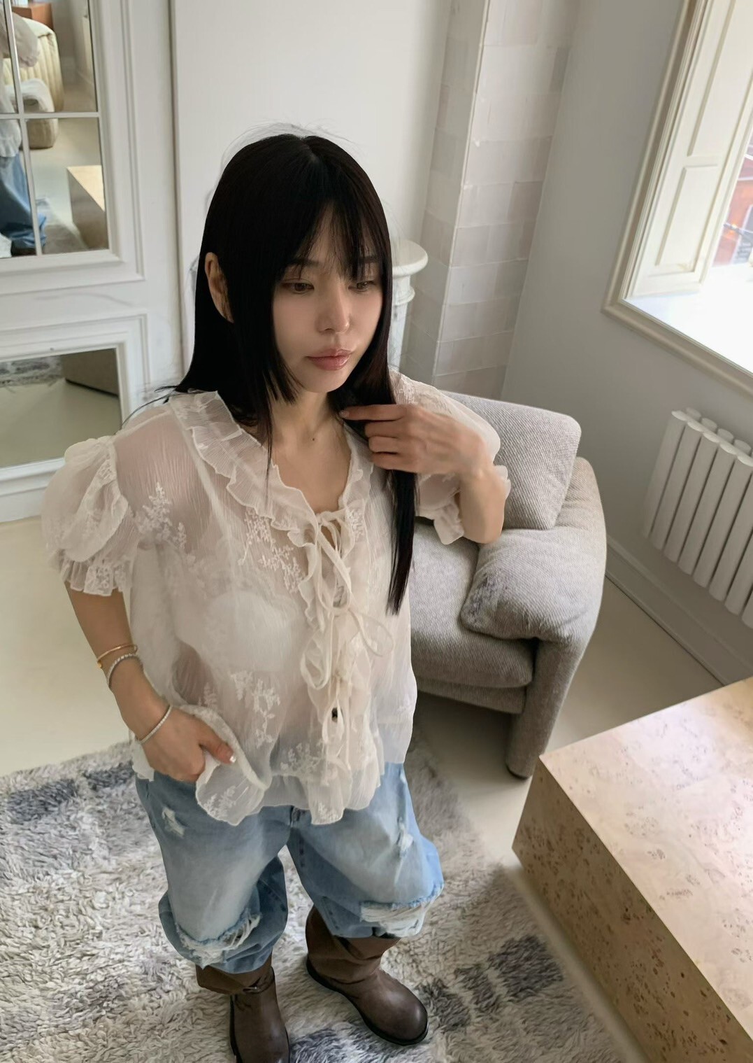 復古女子荷葉滾邊微透感蕾絲罩衫上衣