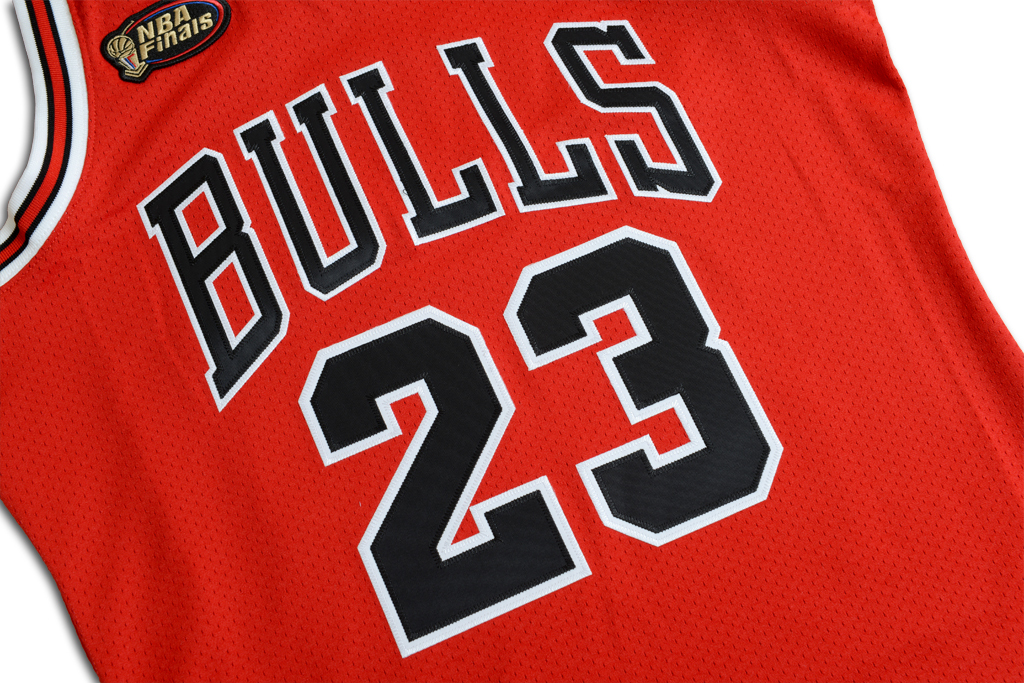 Mitchell & Ness 芝加哥公牛隊 Michael Jordan 1997-1998 復刻 球員版球衣