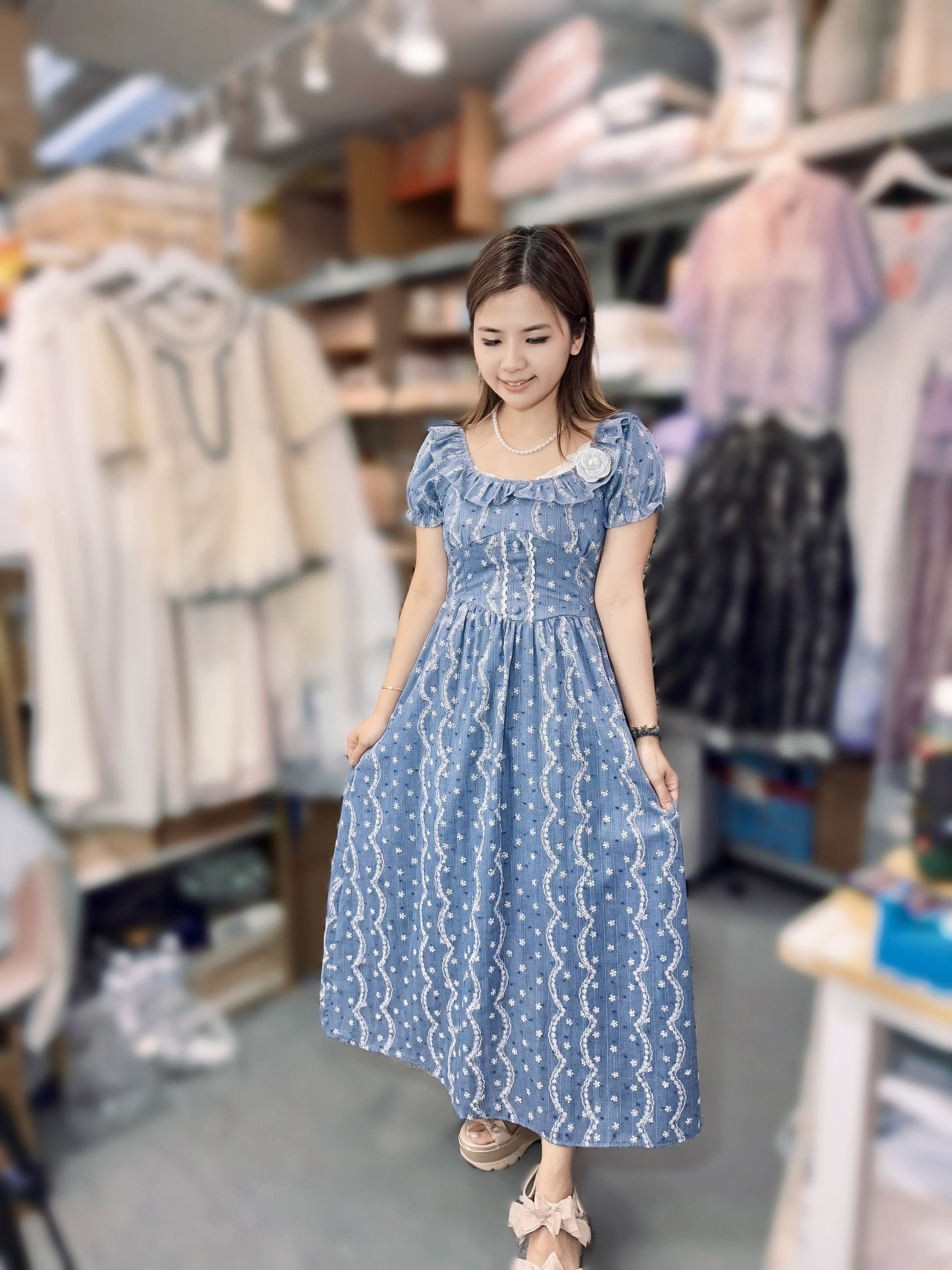 AM33 胸38-42 腰26-32 長45 $359