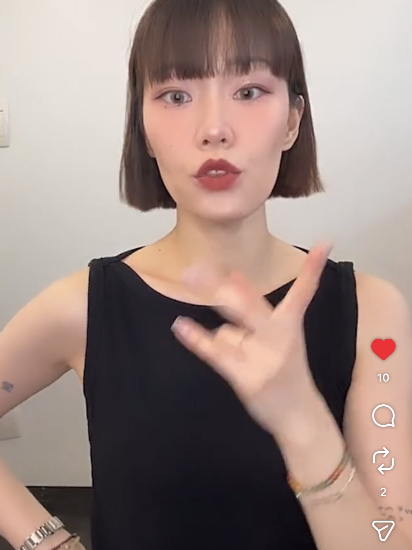 肩上交叉涼感紗紗背/5色均碼/黑