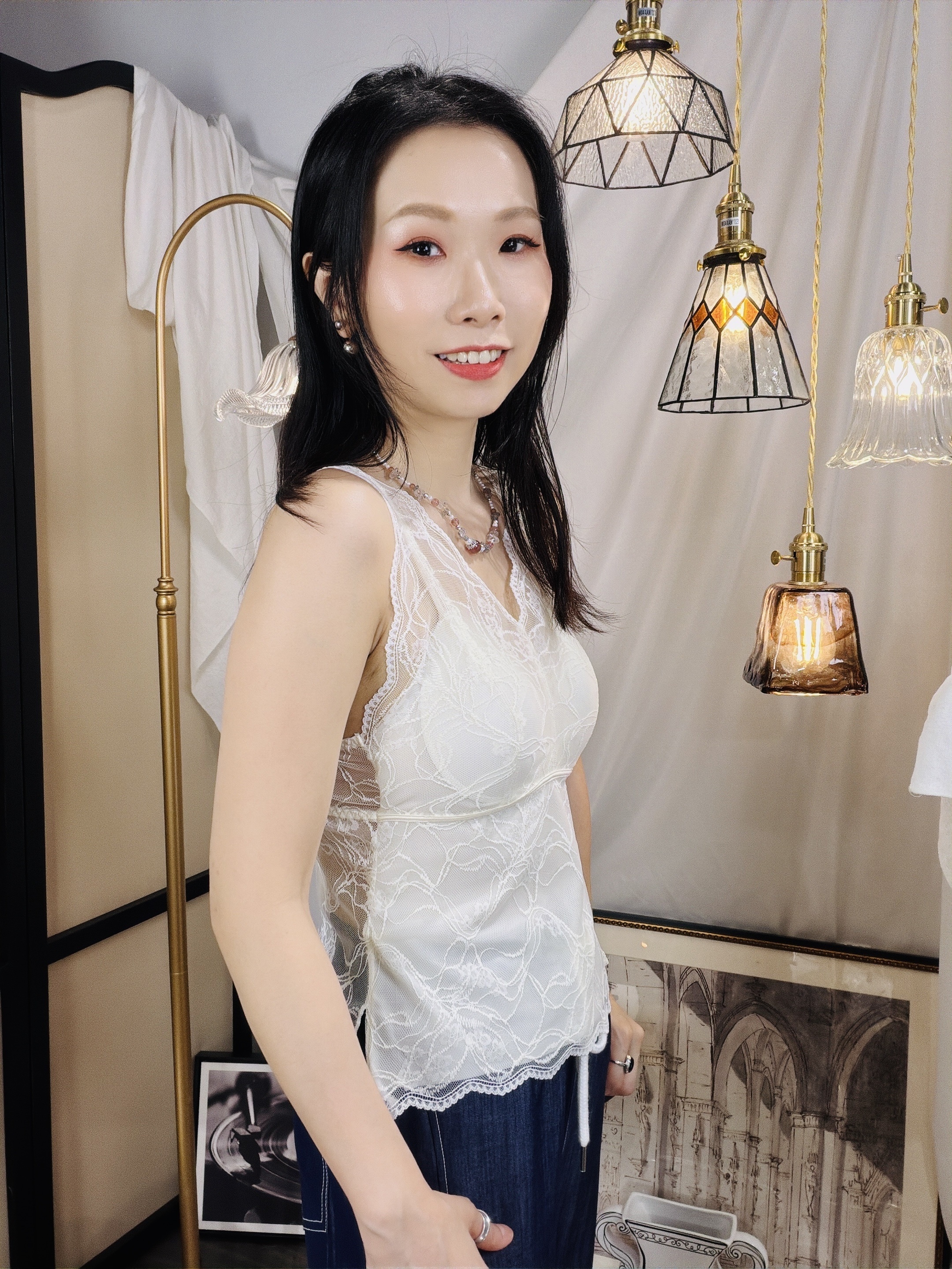 【SN 夏天新款 ：26/5-1/6: 5點截單】透視通花小背心✔️ 法式性感✔️   美背線條 ✔️   輕盈透氣 ✔️  高級感夏日單品 ✔️⭐買三個SN Bra 送一條SN內褲⭐【不設退換】