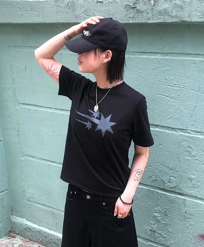 （現貨）韓牌 niceghostclub NGC 3STAR SYMBOL CROP 修身 短T NG2FMFT538A