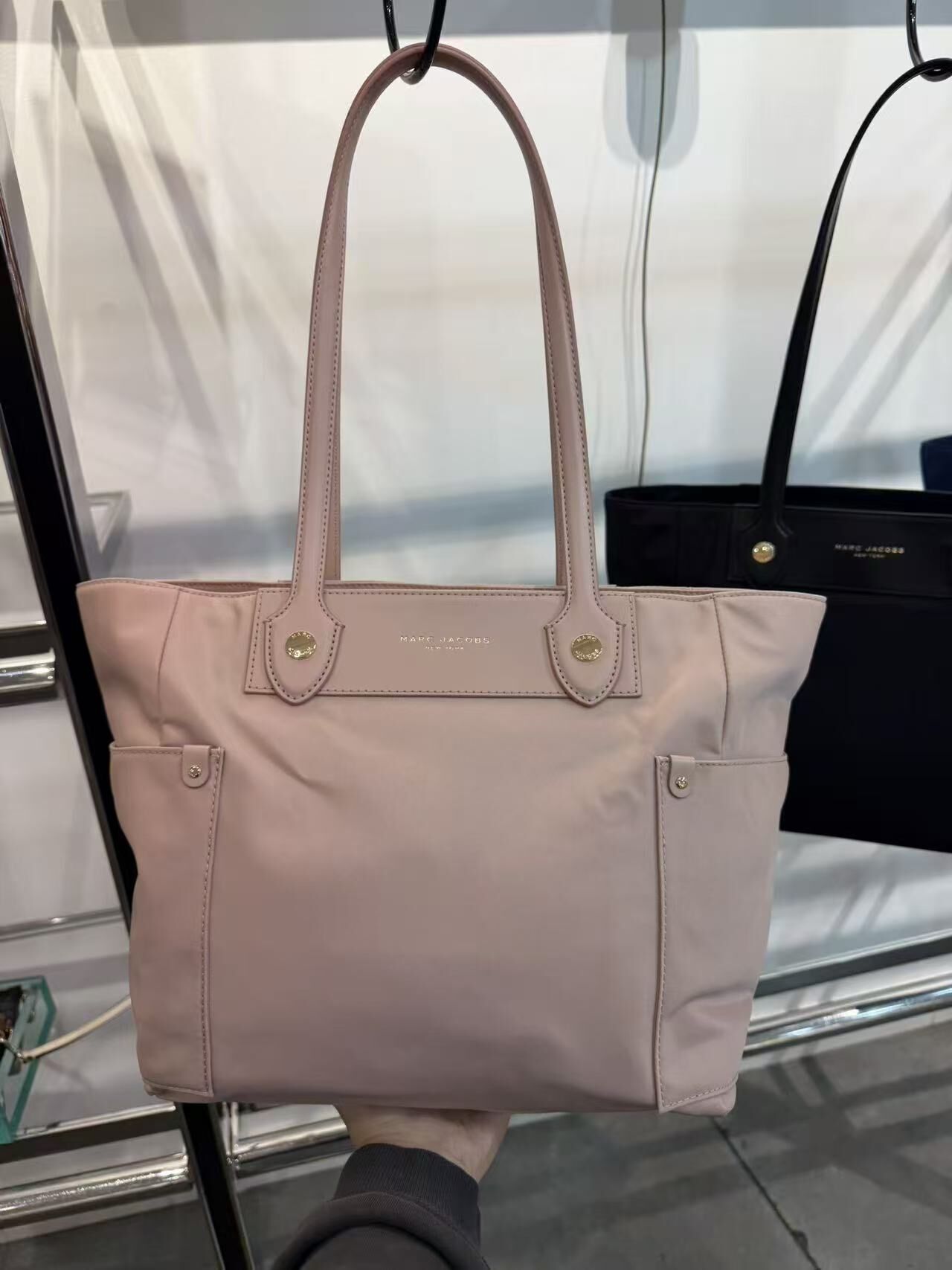 【預購】Marc Jacobs H052603 單肩包