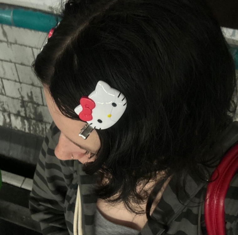 日本 SANRIO 造型前髮夾組 HELLO KITTY 430187