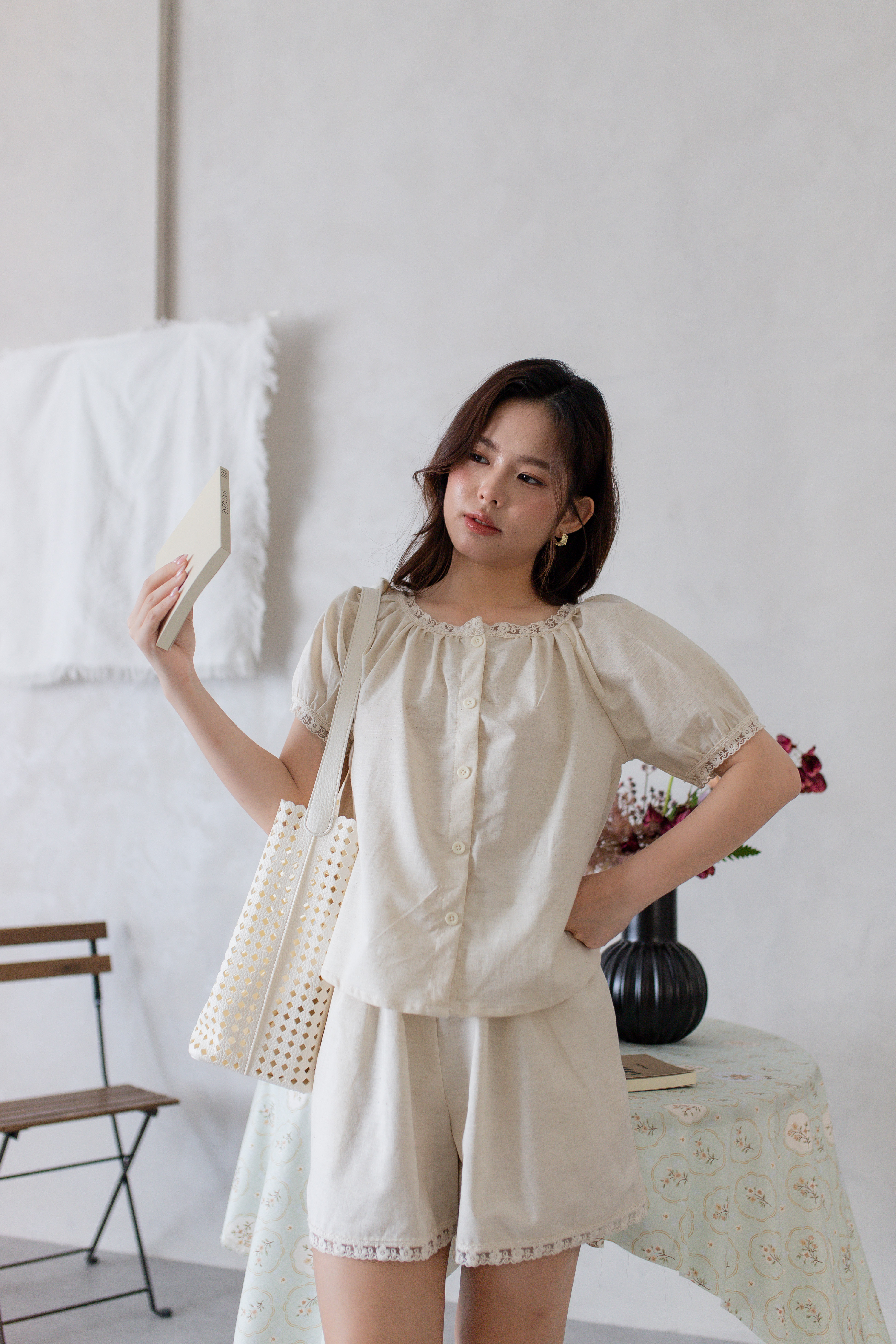 Hers Lace Trim Shorts Beige -2772PSBEI