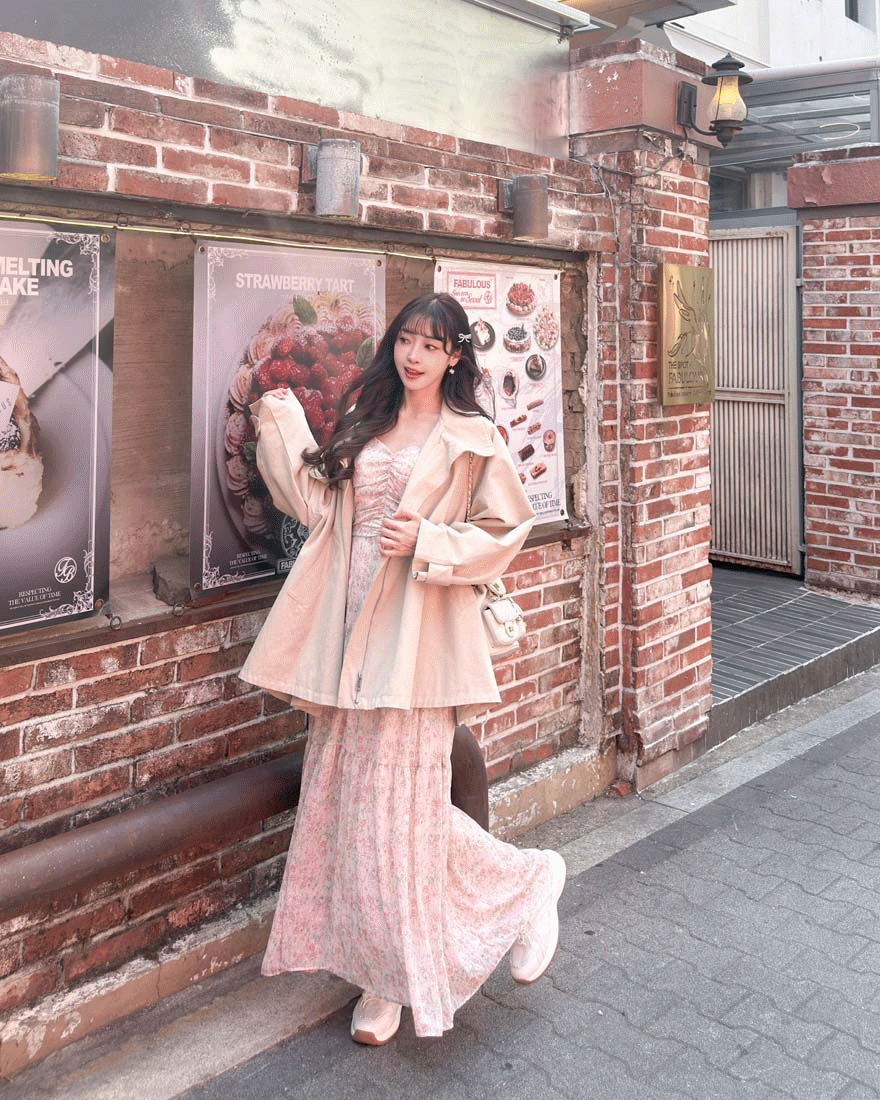 LINA LINA動人花境滿版碎花美背細肩帶洋裝-甜美粉