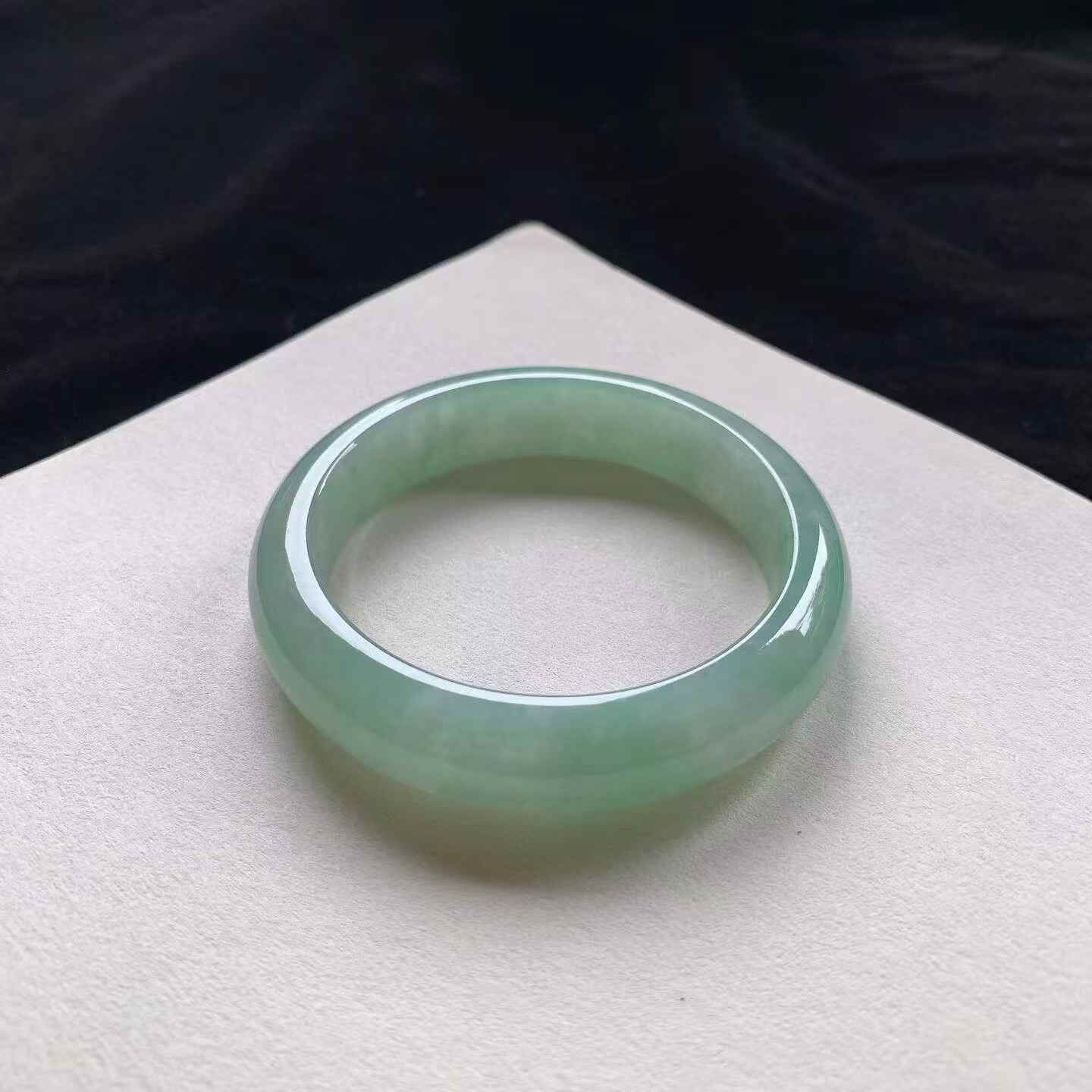5172349 56mm冰晴綠翡翠正圈手鐲 (54-56)