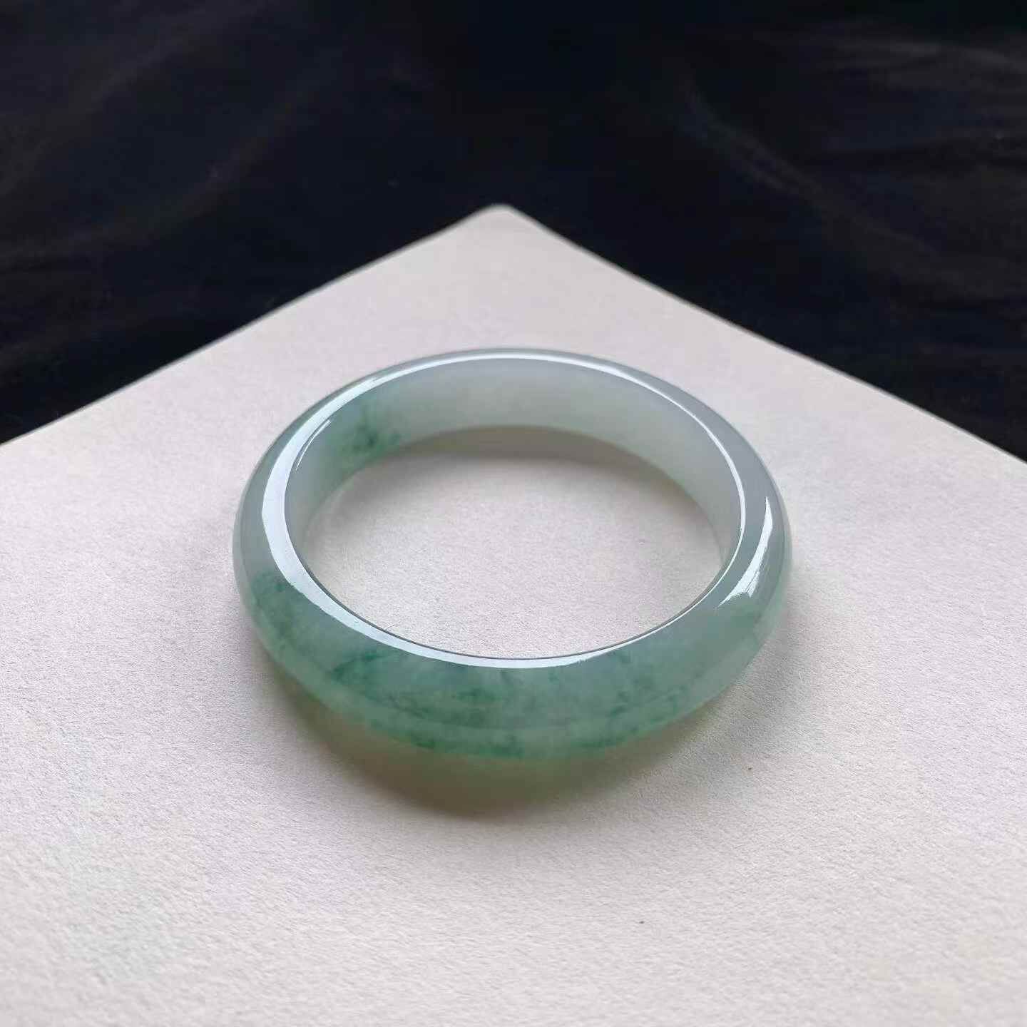 5172350 56.4mm冰飄花翡翠正圈手鐲 (56-58)