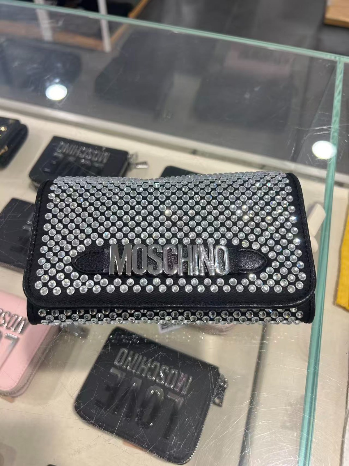 LYS01814 Moschino 密鑲水鑽WOC包