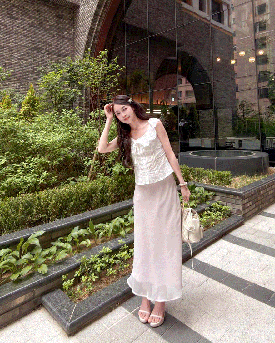 LINA LINA心動日記刺繡緹花荷葉綁結排釦上衣-純潔白