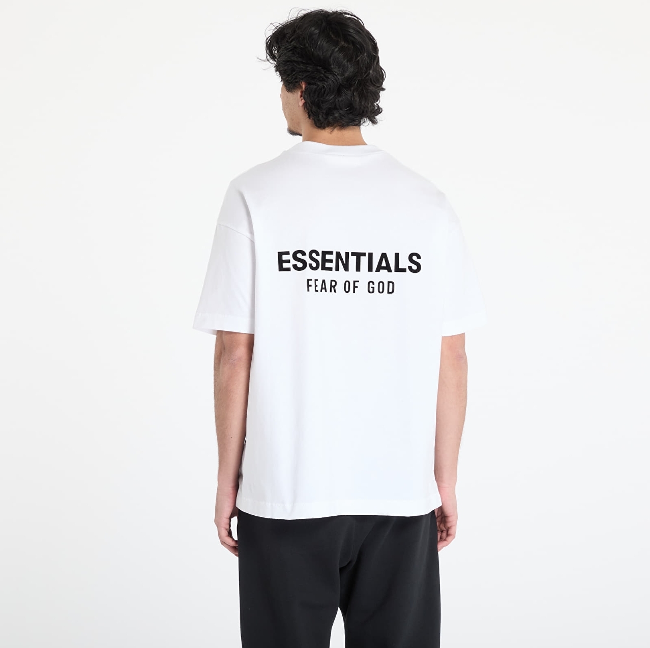 ESSENTIALS Fear of God Essentials 白色 短袖 T恤 SS25 前小後大白短T 125AS254192F