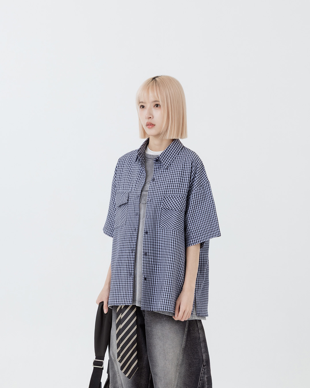 Double-pocket plaid wide-leg short-sleeved shirt, available in two colors, M/L.【01025804】in stock+pre-order