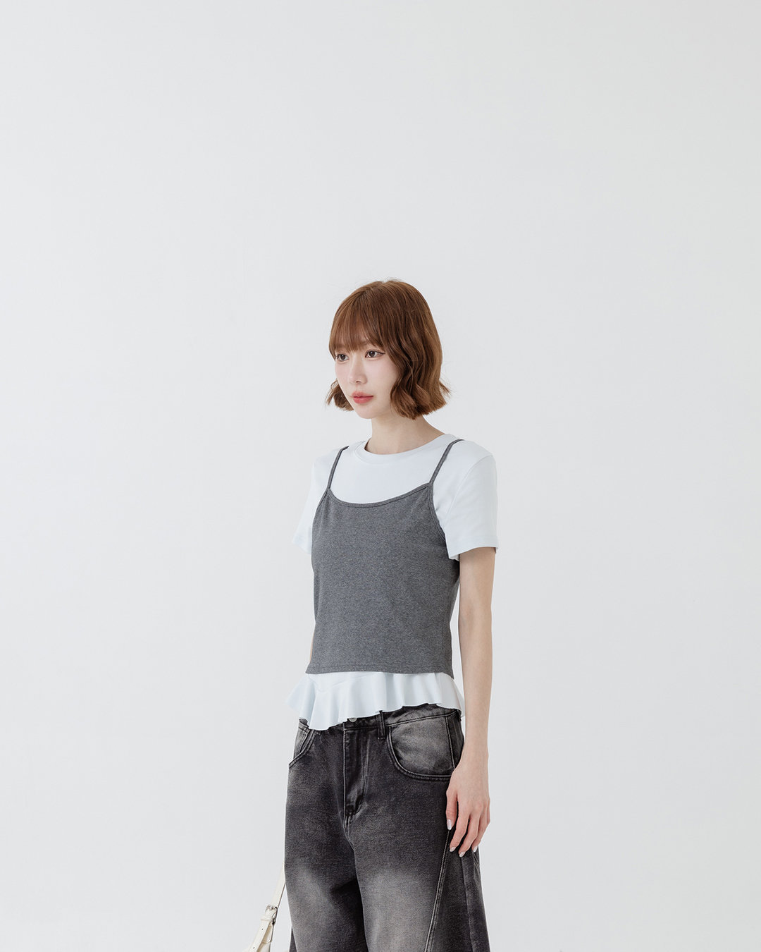 Two-piece ruffled hem vest top, available in three colors【01140091】in stock+pre-order