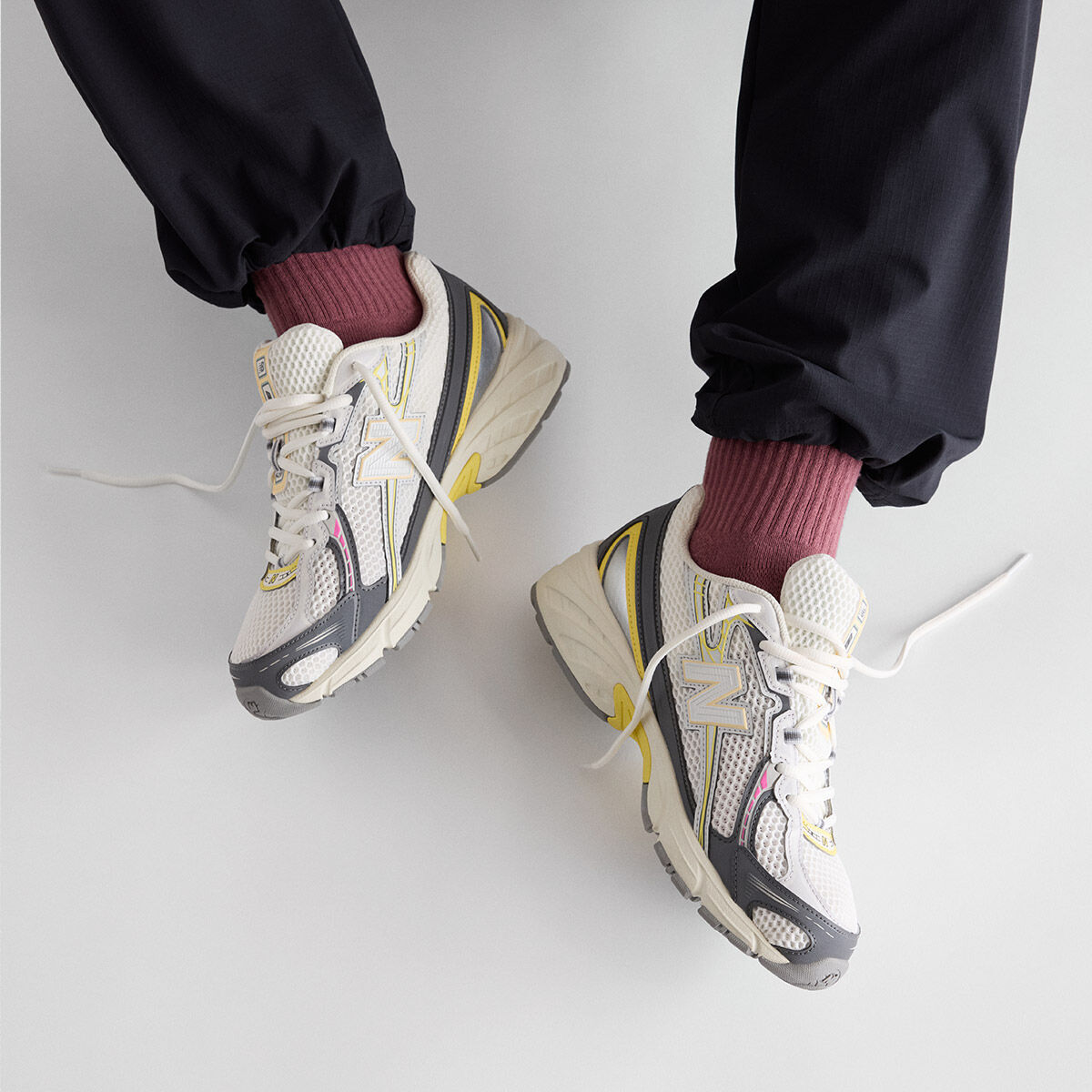 New Balance 740 日本限定 雪酪黃 奶油 灰色 慢跑 復古鞋 U7404II