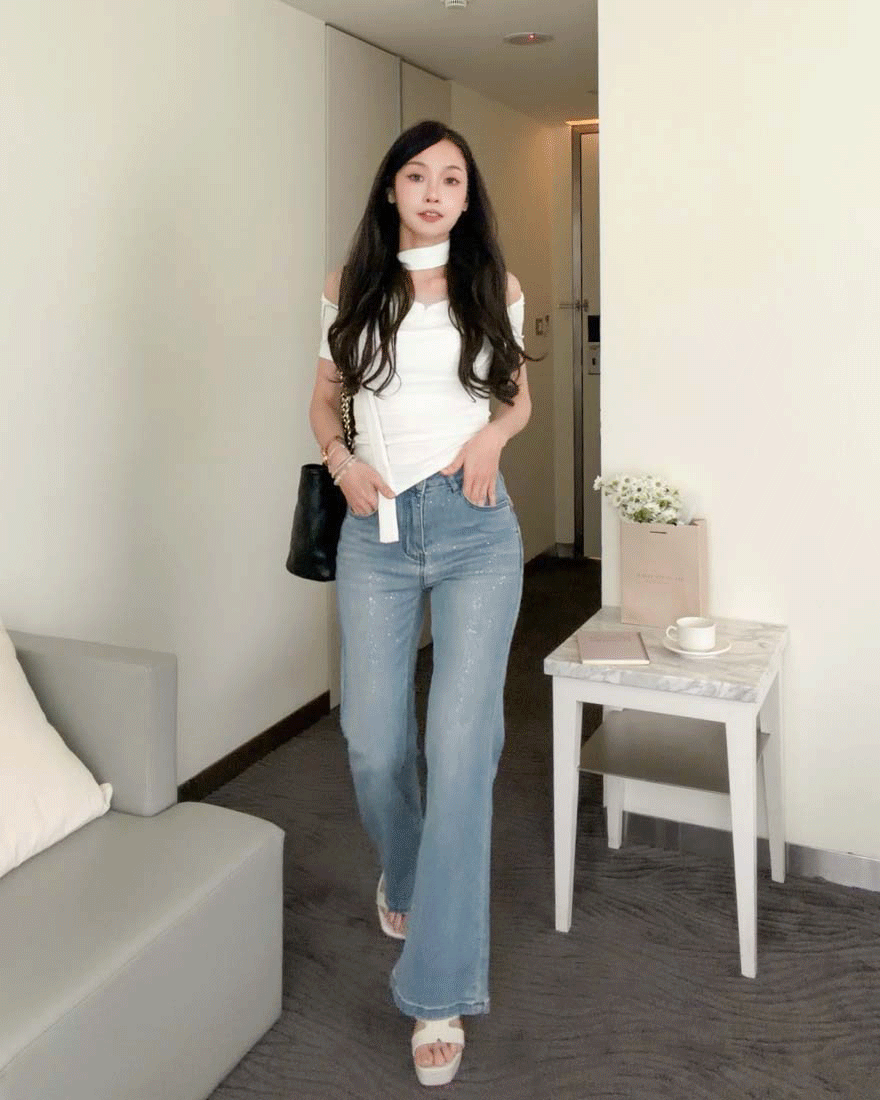 LINA LINA星辰魅影滿版亮粉刷色喇叭牛仔褲-藍S-L