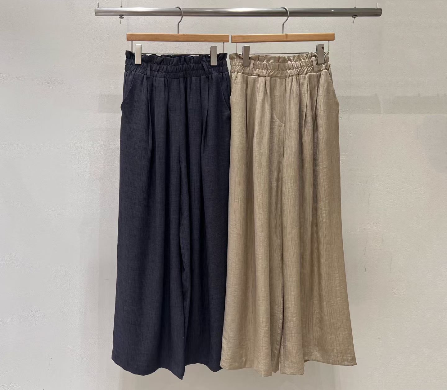 GI6205 橡筋荷葉邊垂感暗紋休閑褲