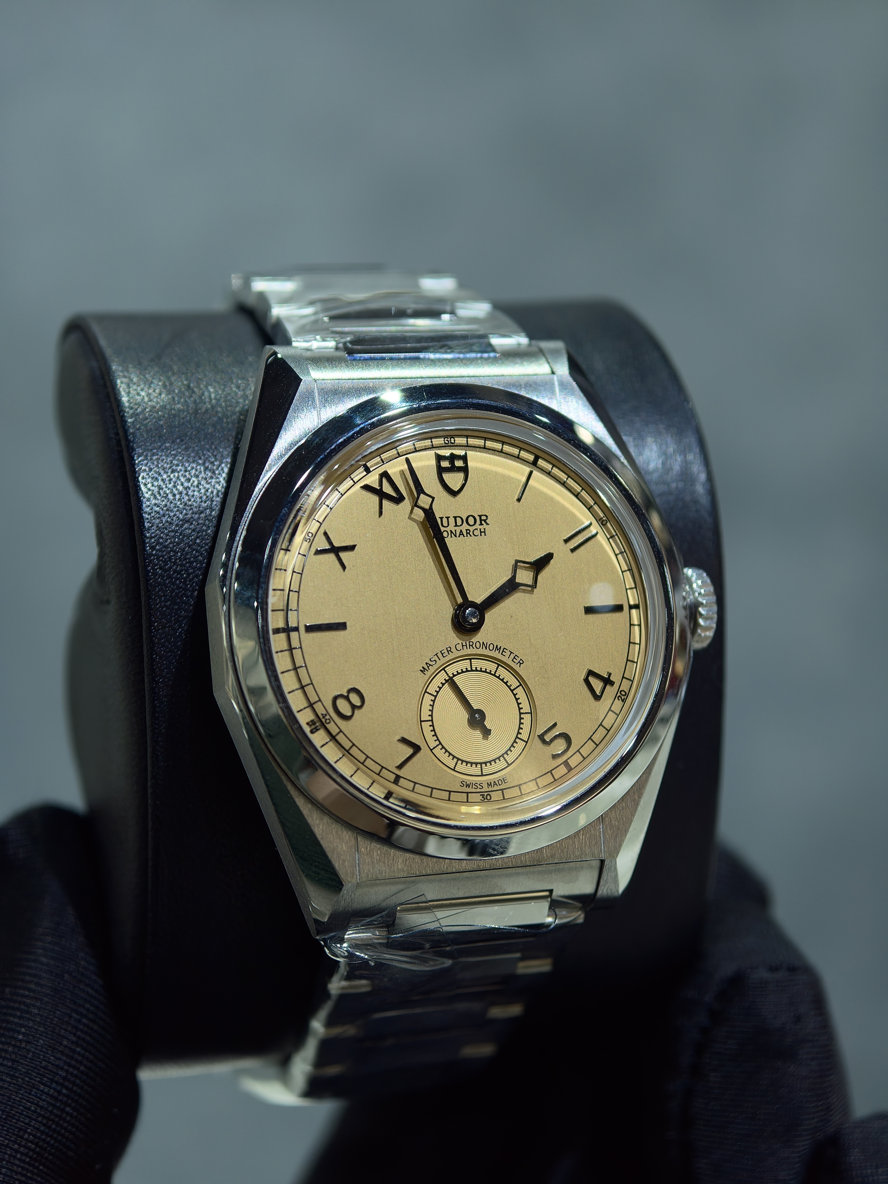 BRAND NEW TUDOR M2639W1A0U-0001 Monarch Dark Champagne 39mm Steel Watch 2639 2639w1a0u 2639w