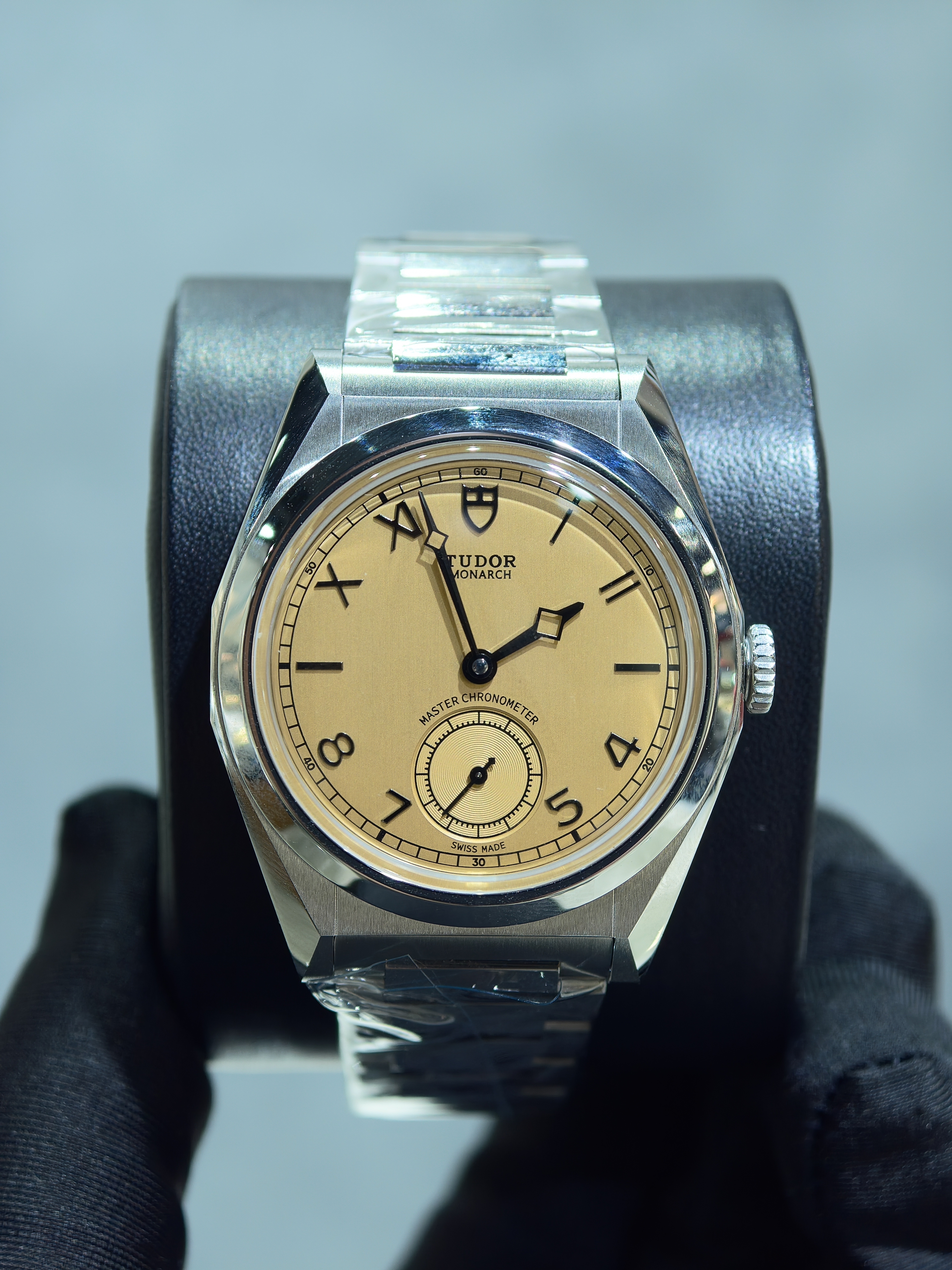 BRAND NEW TUDOR M2639W1A0U-0001 Monarch Dark Champagne 39mm Steel Watch 2639 2639w1a0u 2639w