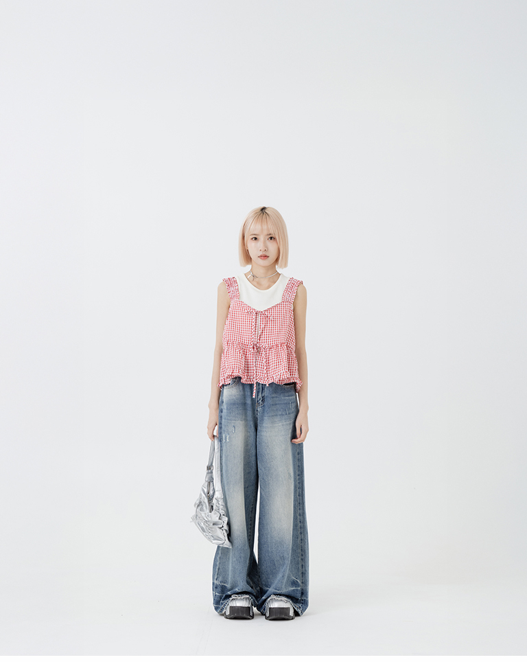 3D bubble texture plaid umbrella-hem blouse vest, available in two colors.【01099679】in stock+pre-order
