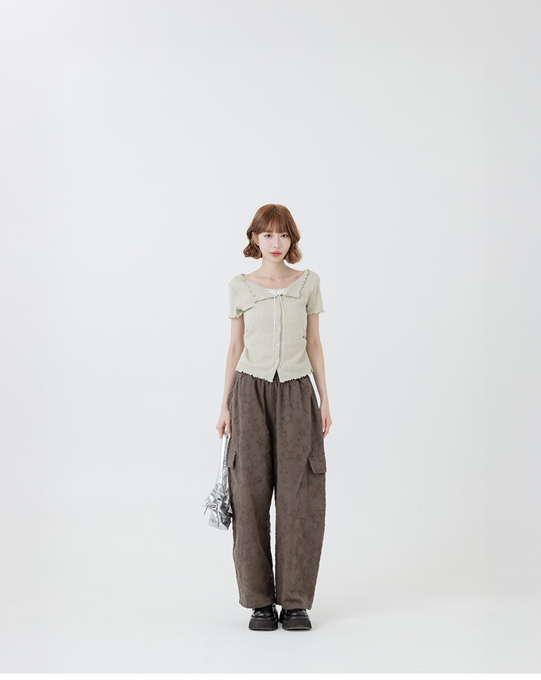 Ruffled lace trim faux two-piece short-sleeved top, available in three colors.【01099756】in stock+pre-order