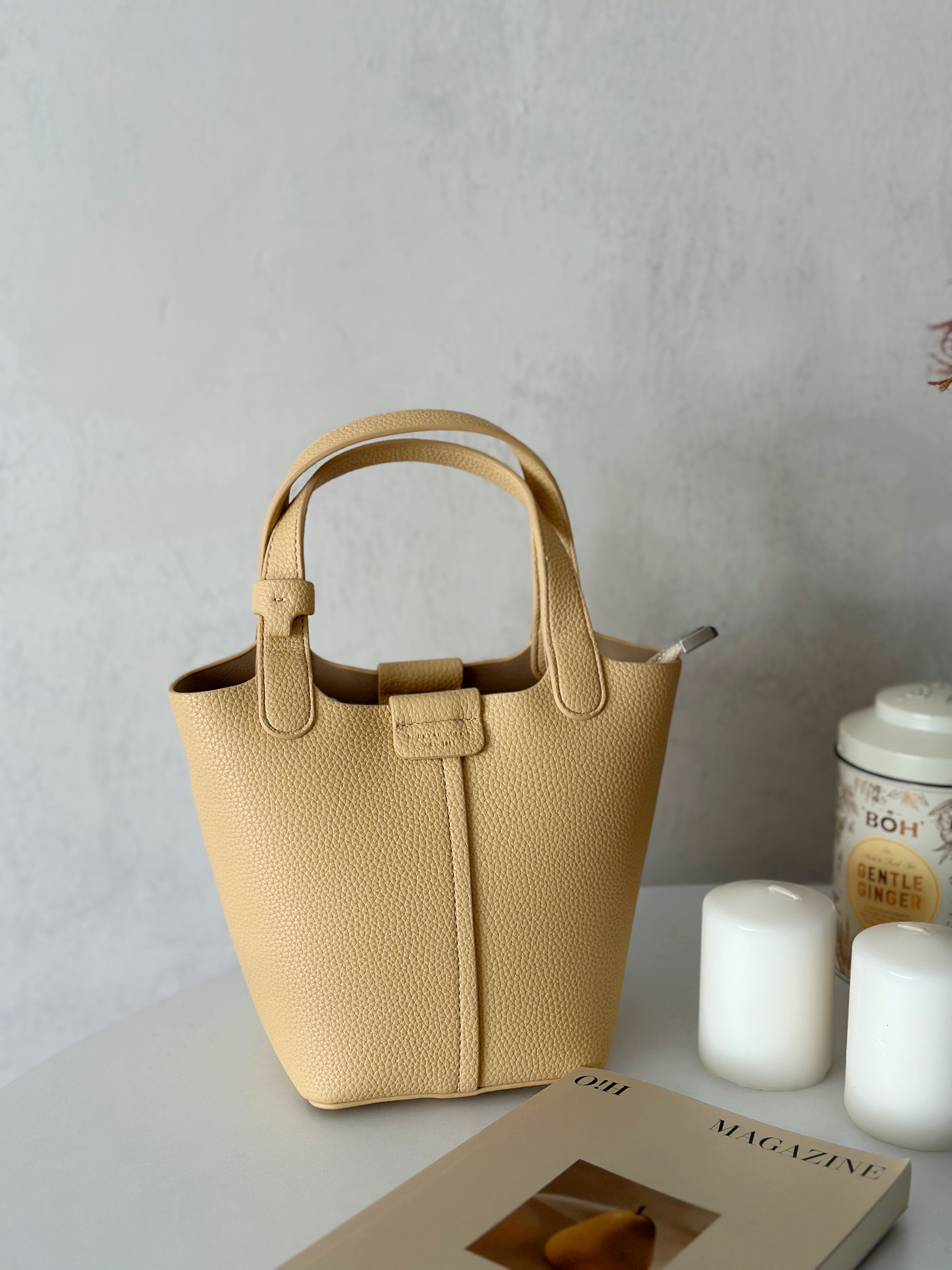 Ayue  Bucket Bag Yellow- D164YEL