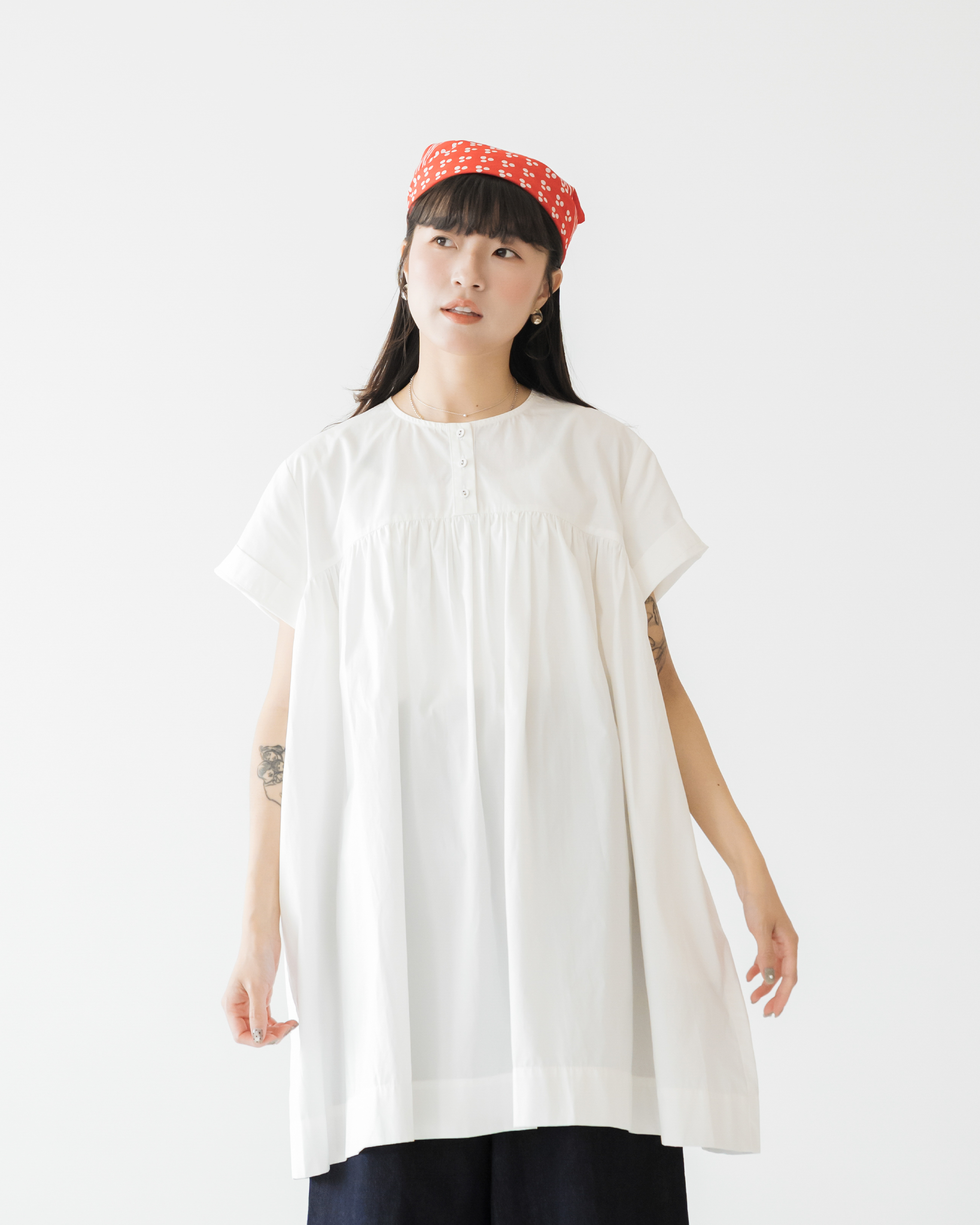 【 Kiki.co made 】Eyelet Blossom Tunic - White