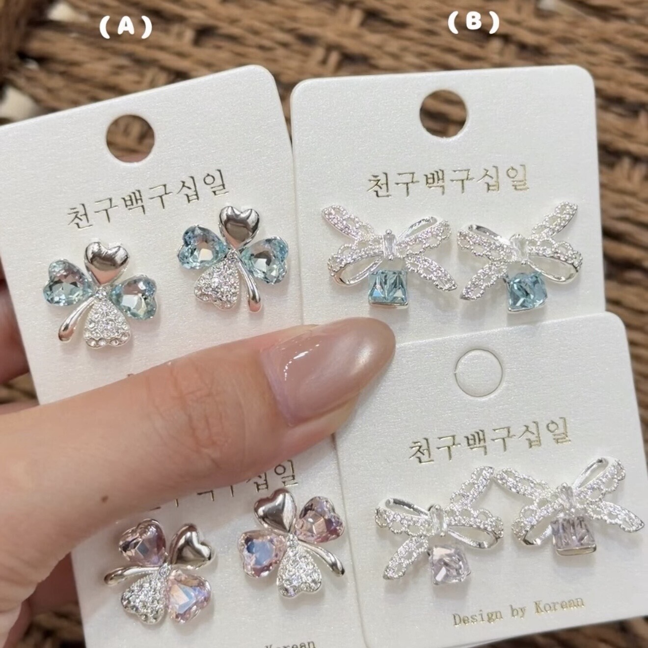 CD64彩鋯四葉草/蕾絲蝴蝶結耳針