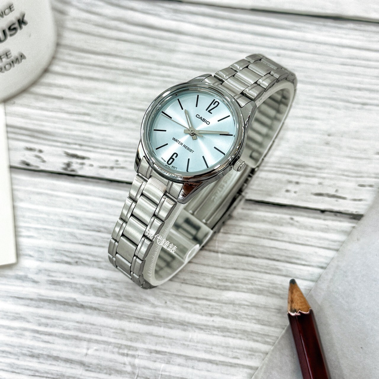【CASIO 卡西歐】淡雅甜美系女錶LTP-V005D-2B 28.2mm 現代鐘錶