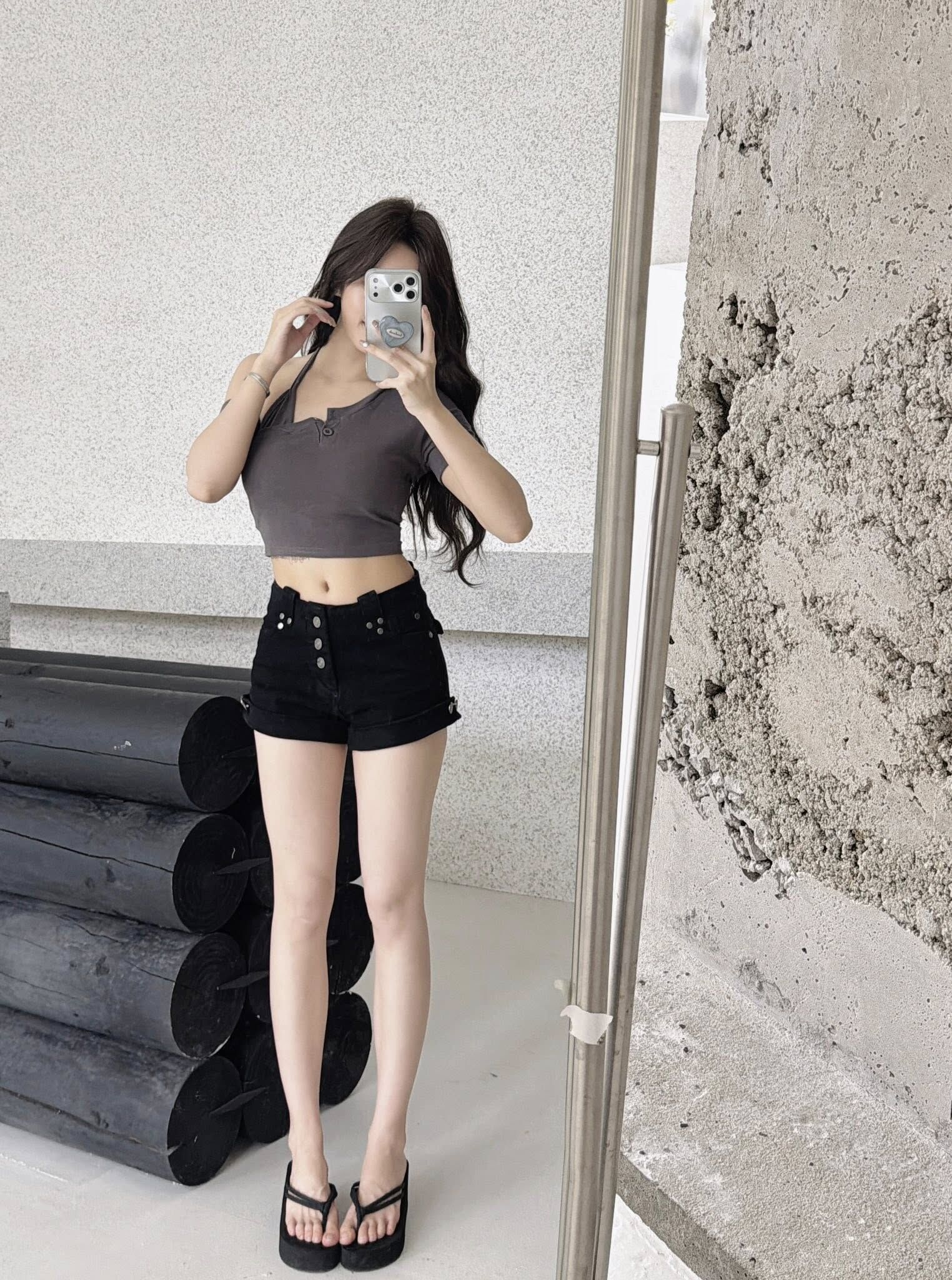 辣妹妖精造型單肩上衣💫