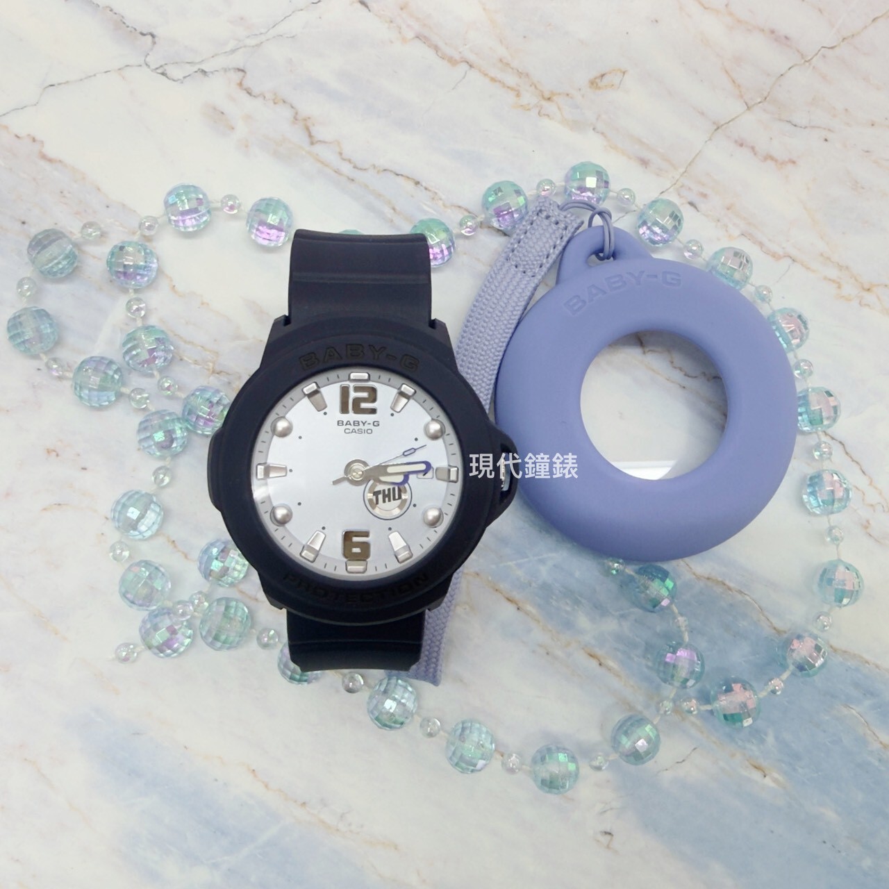 【BABY-G+PLUS】 手錶&吊飾趣味腕錶 BGA-15K-2A 42.4mm 現代鐘錶