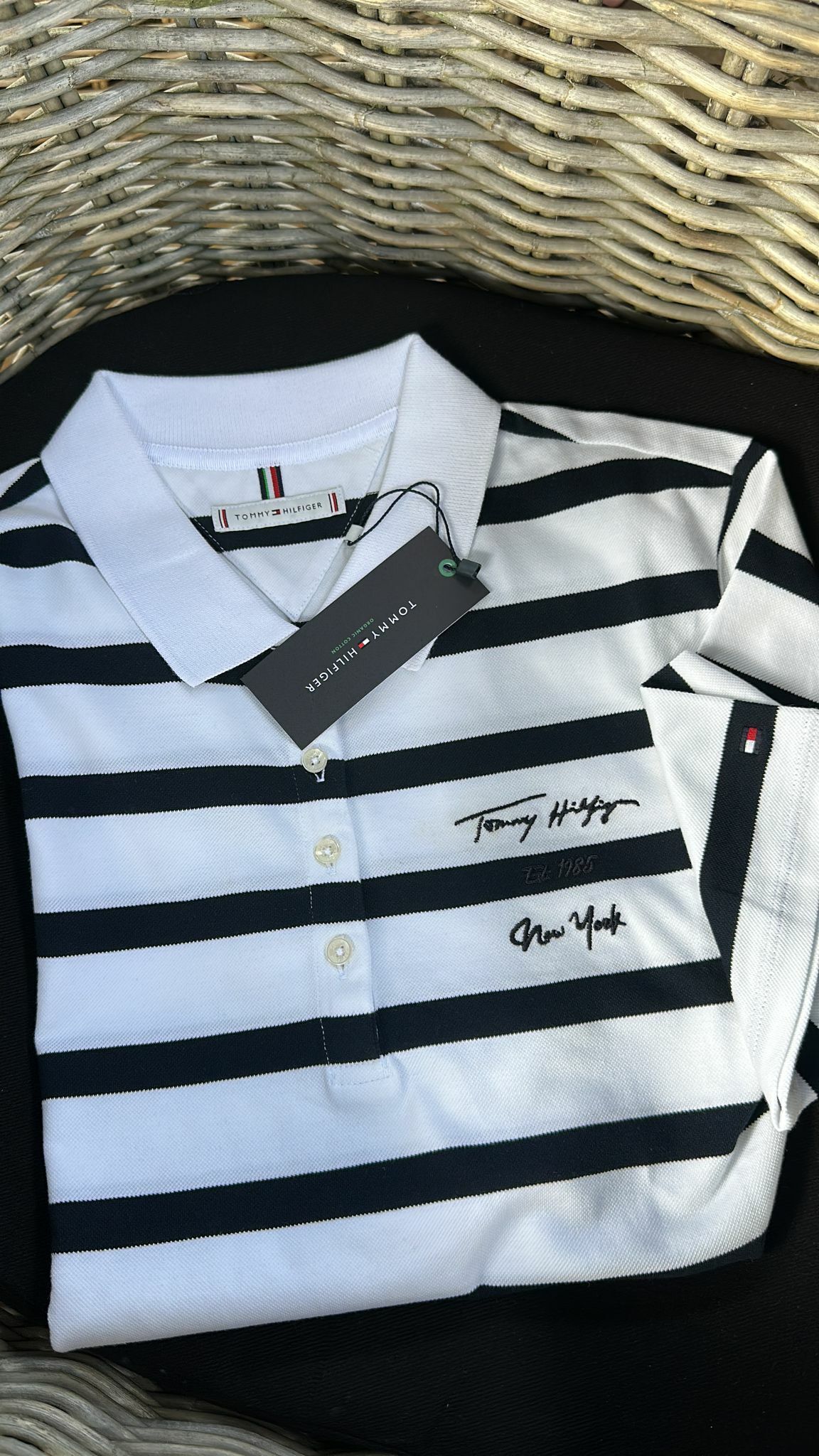 HOT-CCG0528-010 Tommy 深藍白間圓領Tee XXL (A10)