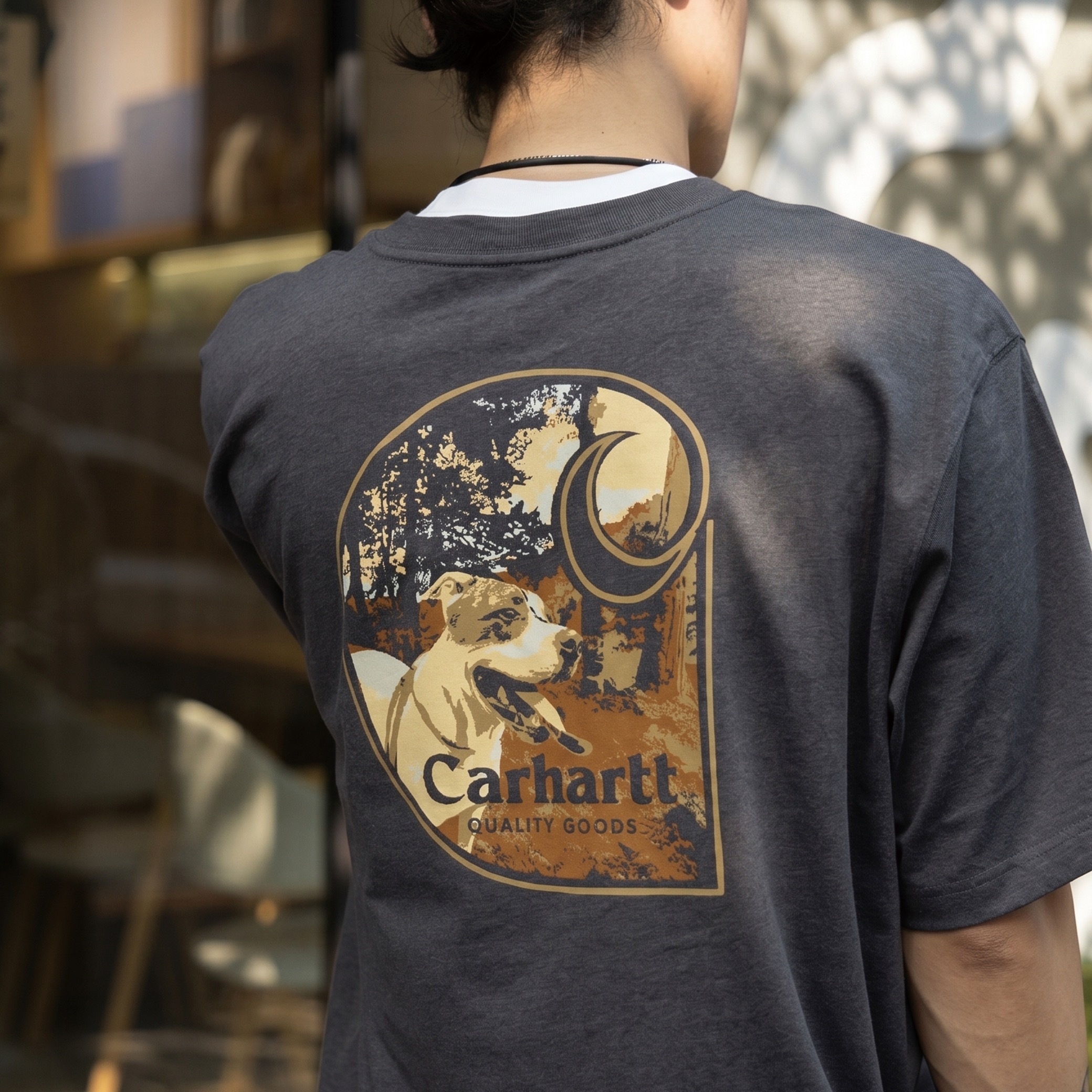 [ 預約販売 ]  CARHARTT® - 107448 Relaxed Fit Lightweight Dog Graphic T-Shirt