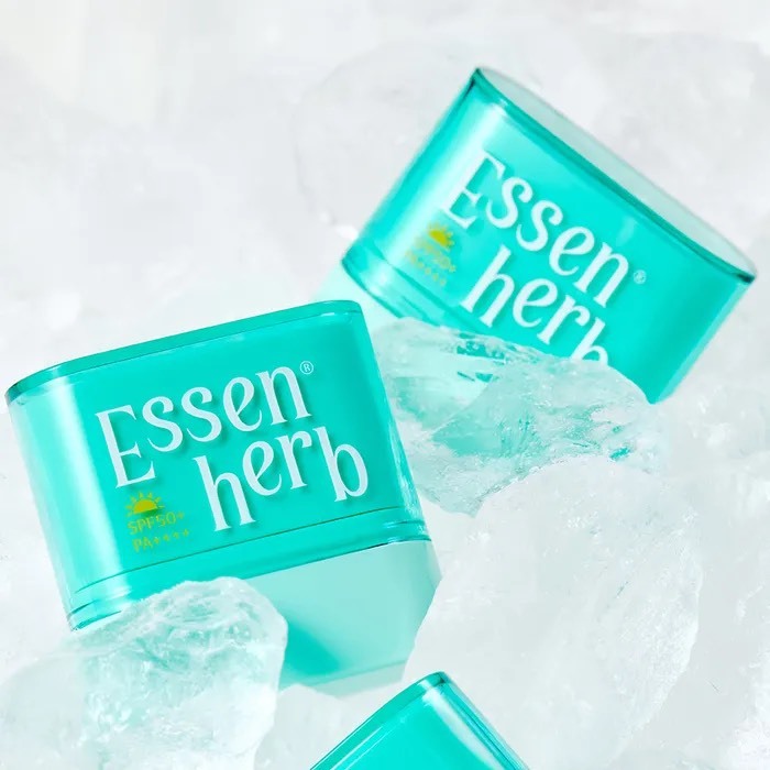 essenherb 多重防禦雲朵般輕盈防曬棒 +雲朵造型吊飾組 SPF50+ PA++++ 10g