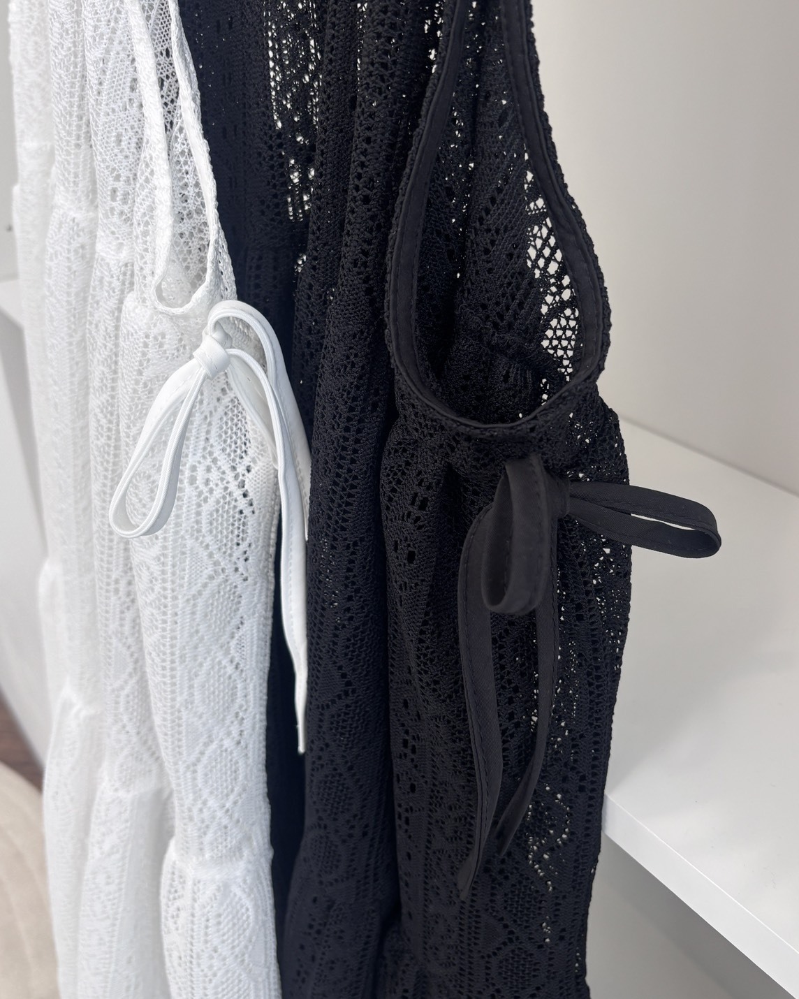 法朵Fado shop｜綁帶緹花鏤空罩衫 1195002 兩色