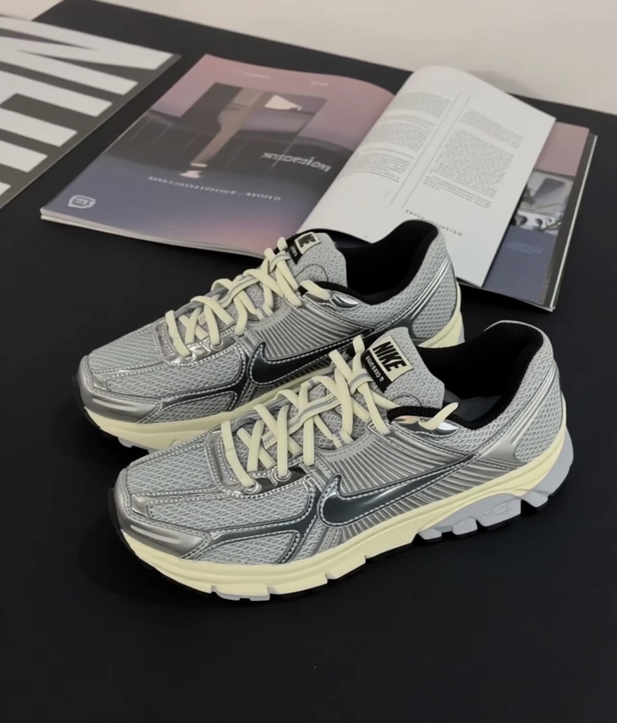 男鞋 NIKE ZOOM VOMERO 5 'Fog Chrome' 灰銀色 網眼 復古 支撐力 運動 休閒鞋【IM3486-002】VMO5