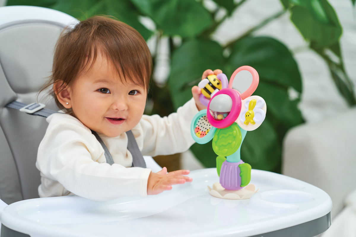 Infantino 啟智吸盤玩具繽紛小花