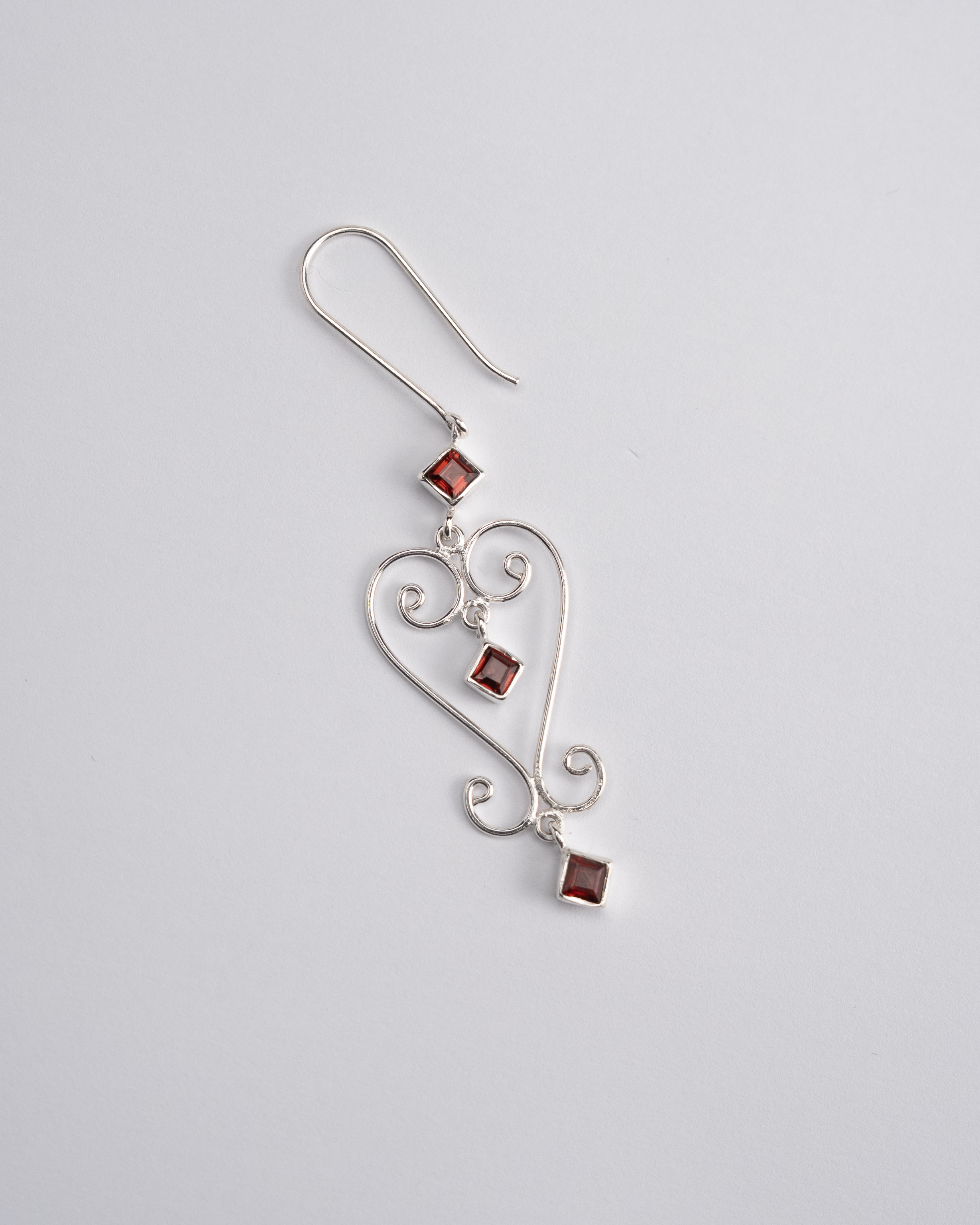 Jester Bloom Peridot Baba Heart Earrings - Red