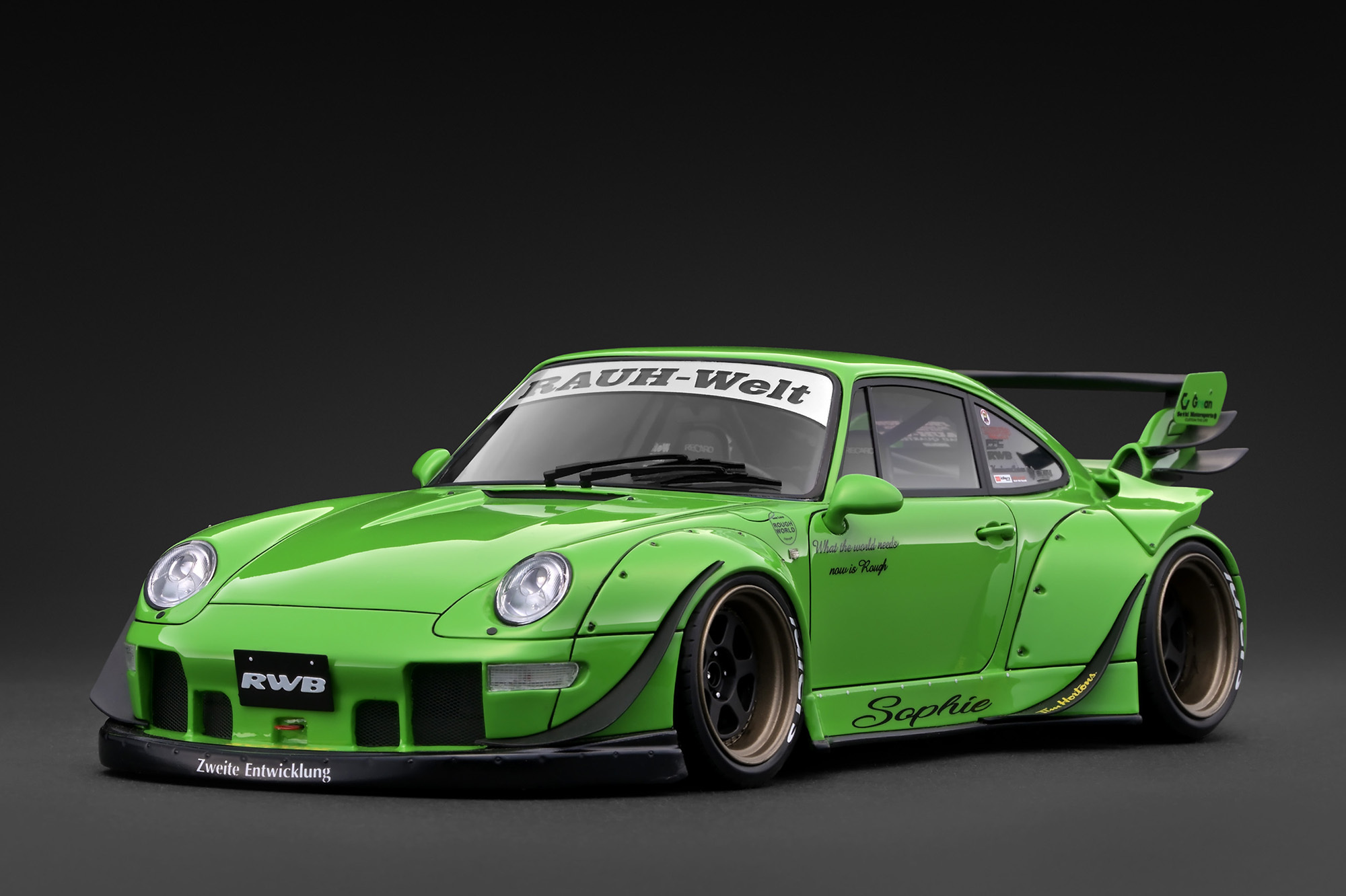 預訂 (訂金$300) (預訂價$2214) :1/18 IG RWB 993 Green (IG4144)