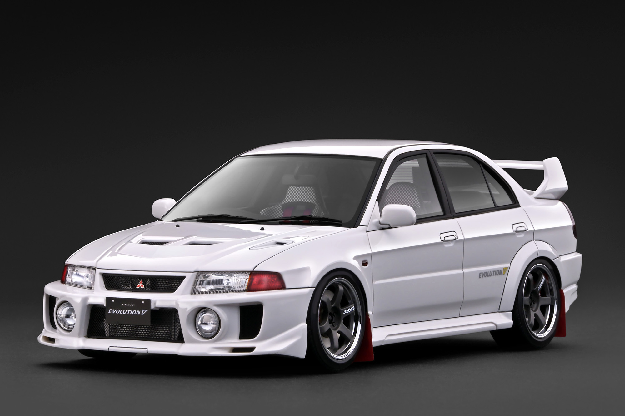 預訂 (訂金$300) (預訂價$2214) :1/18 IG Mitsubishi LANCER EVOLUTION V (CP9A) White (IG4017)