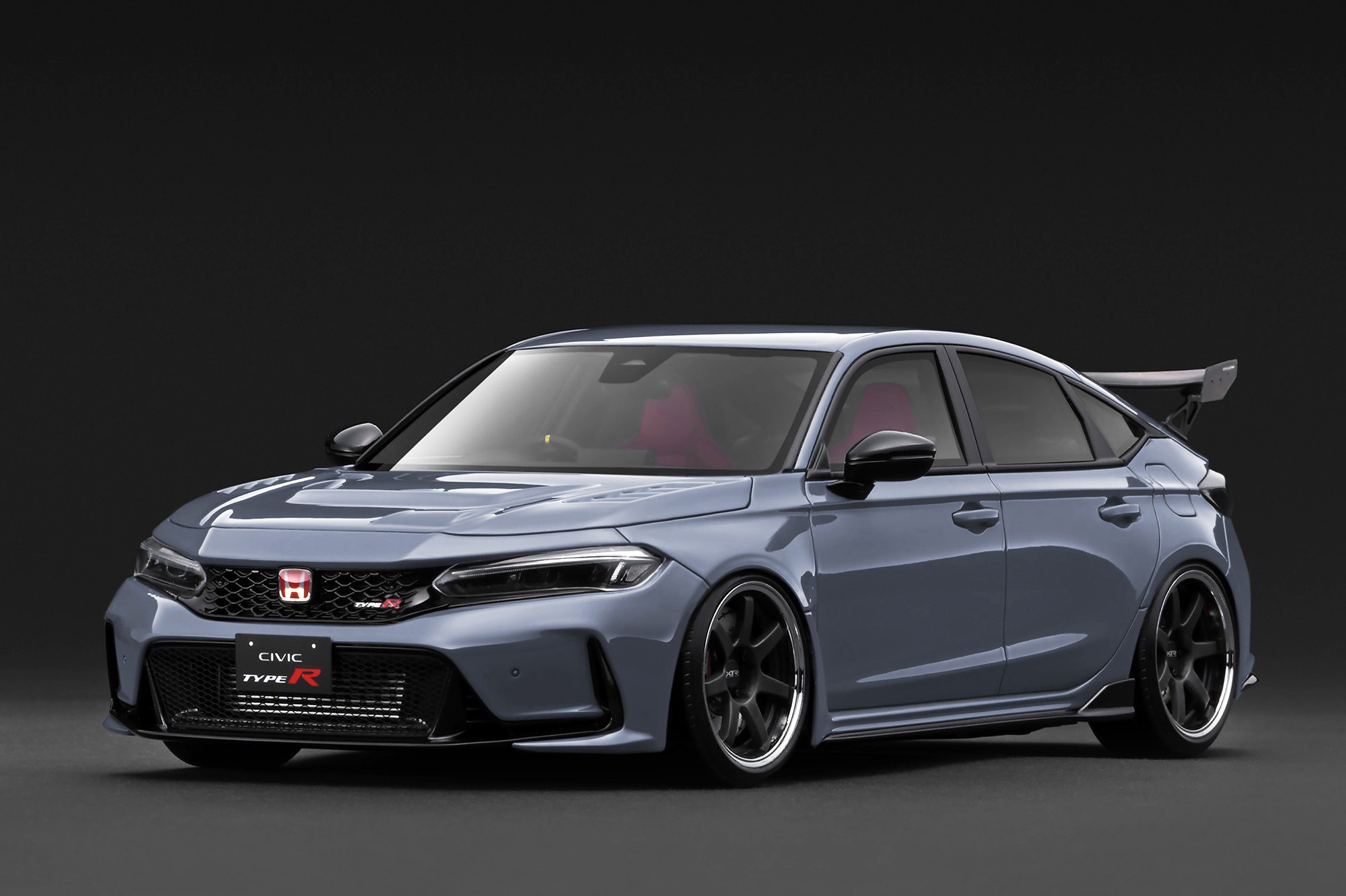 預訂 (訂金$300) (預訂價$2214) :1/18 IG Honda Civic Type-R J"S Racing (FL5) Gray (IG3939)