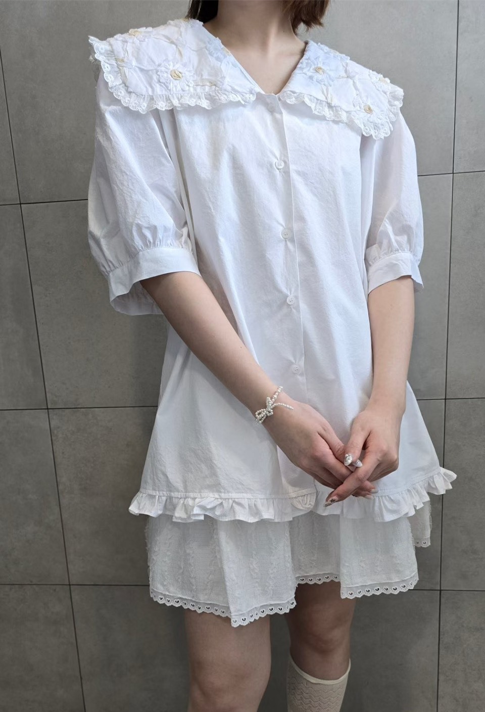 小雛菊領長版襯衫