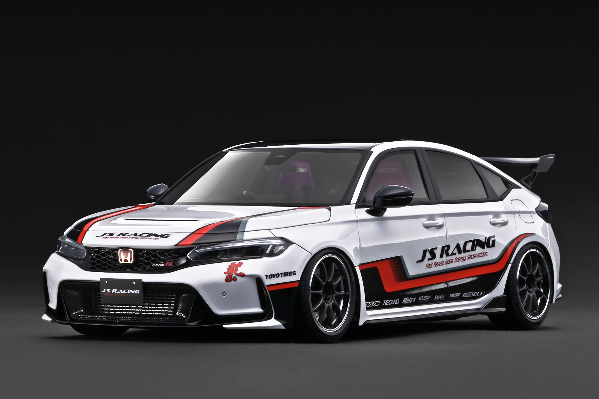 預訂 (訂金$300) (預訂價$2214) :1/18 IG Honda Civic Type-R J"S Racing (FL5) White (IG3934)
