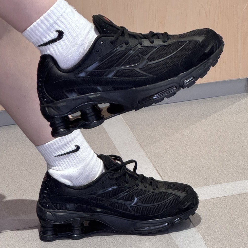 NIKE SHOX RIDE 2 全黑 反光 彈簧 運動鞋 休閒 IO1906-045