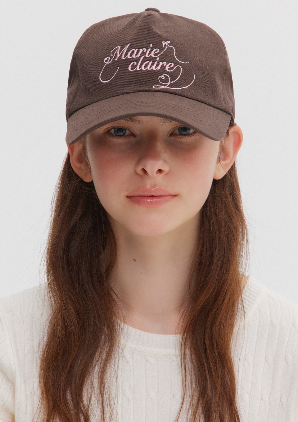 marie claire｜Script Embroidered Ball Cap [2 colors] 關鍵字：MA628