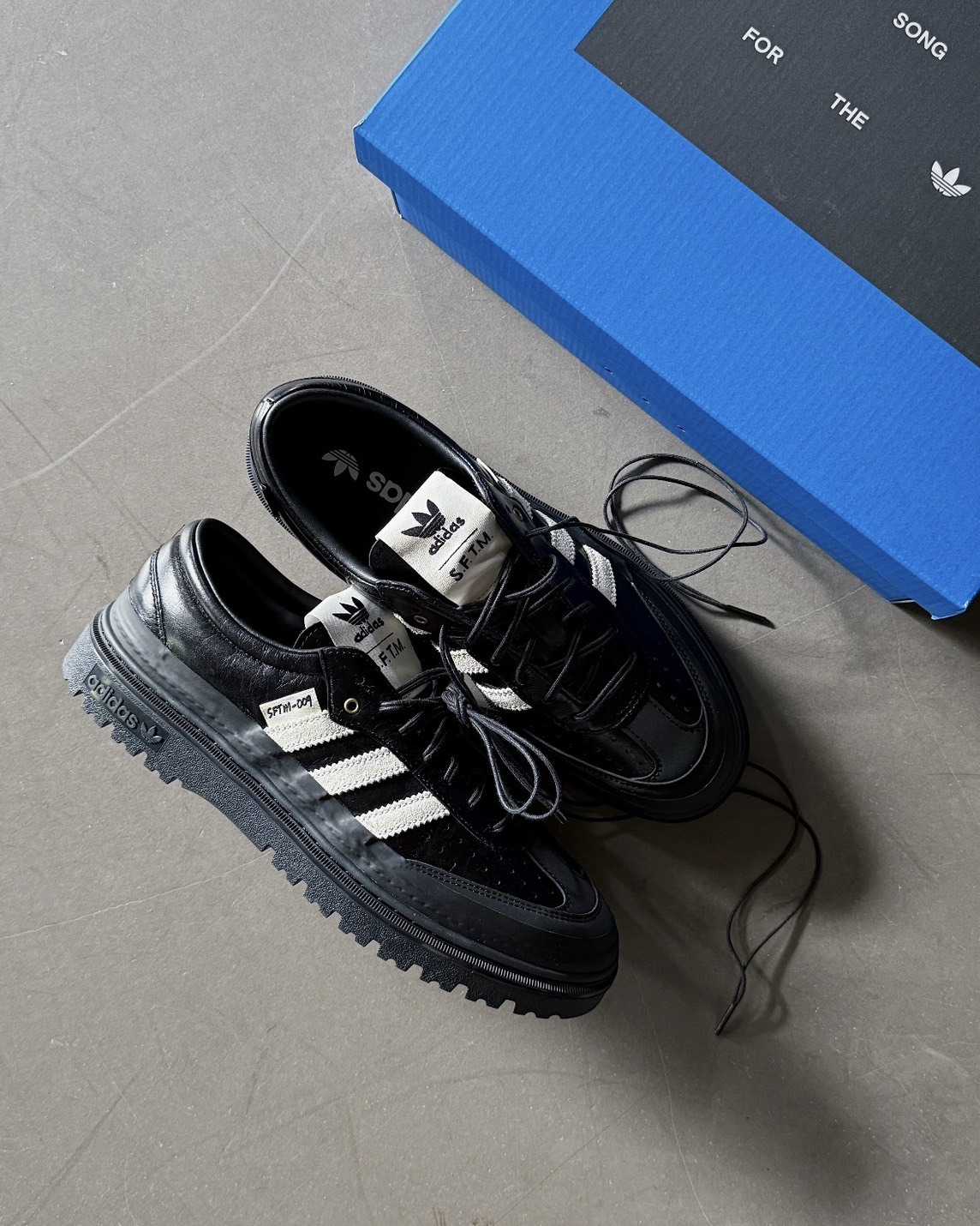 Adidas Originals x SFTM Samba LX Freizeit 聯名 德訓鞋 皮鞋 黑色